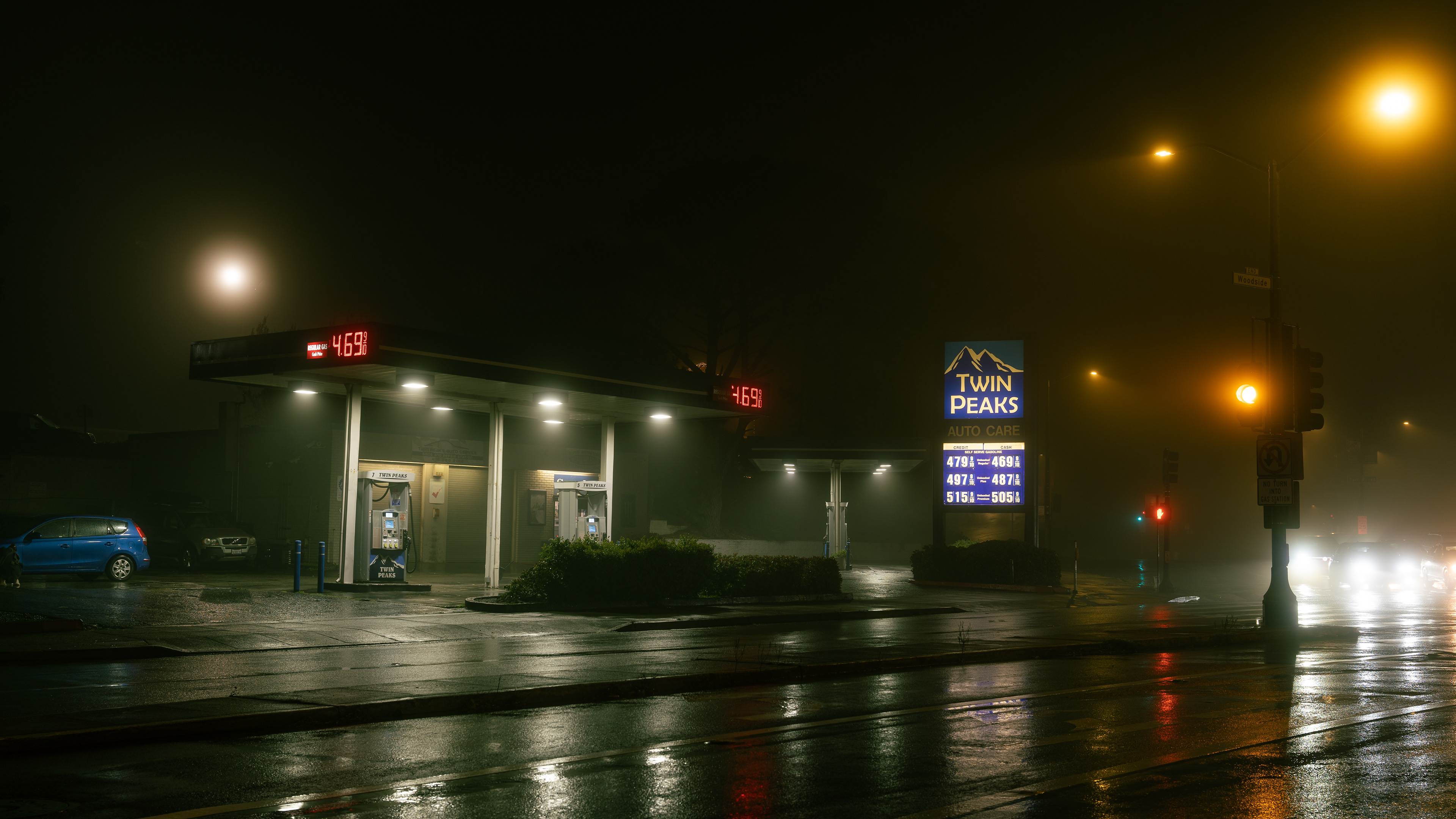 Twin Peaks Gas Station lights up a corner on Woodside Avenue