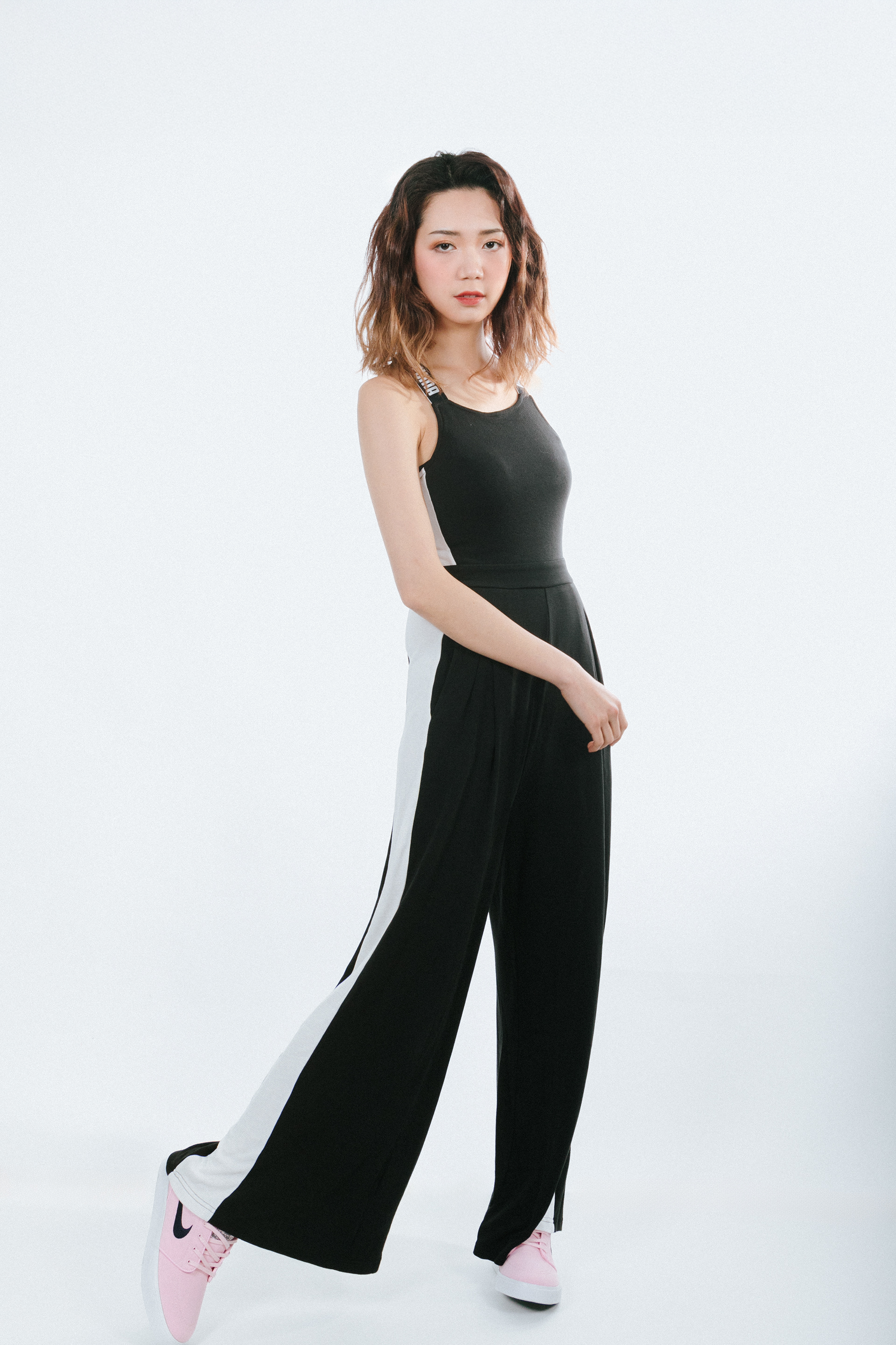 Model:Rachael Chau