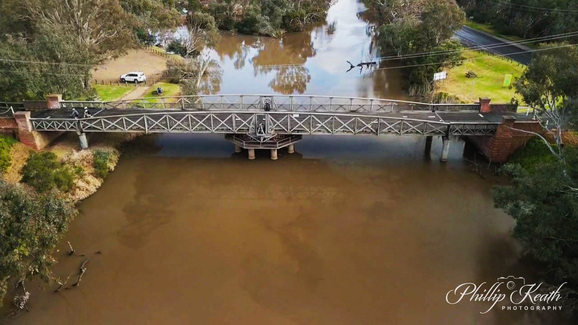 Looking Upstream Image 3