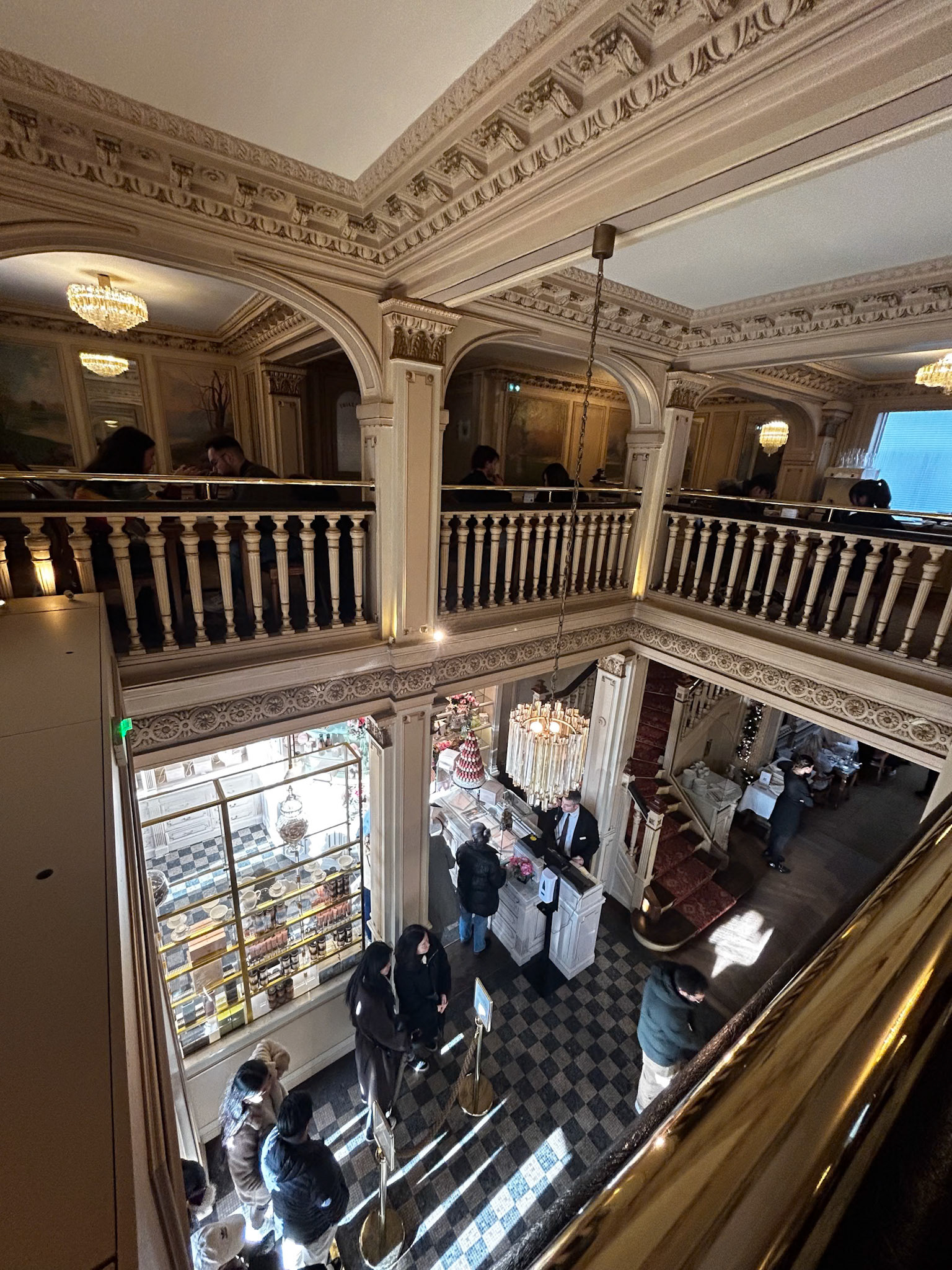 Cafe