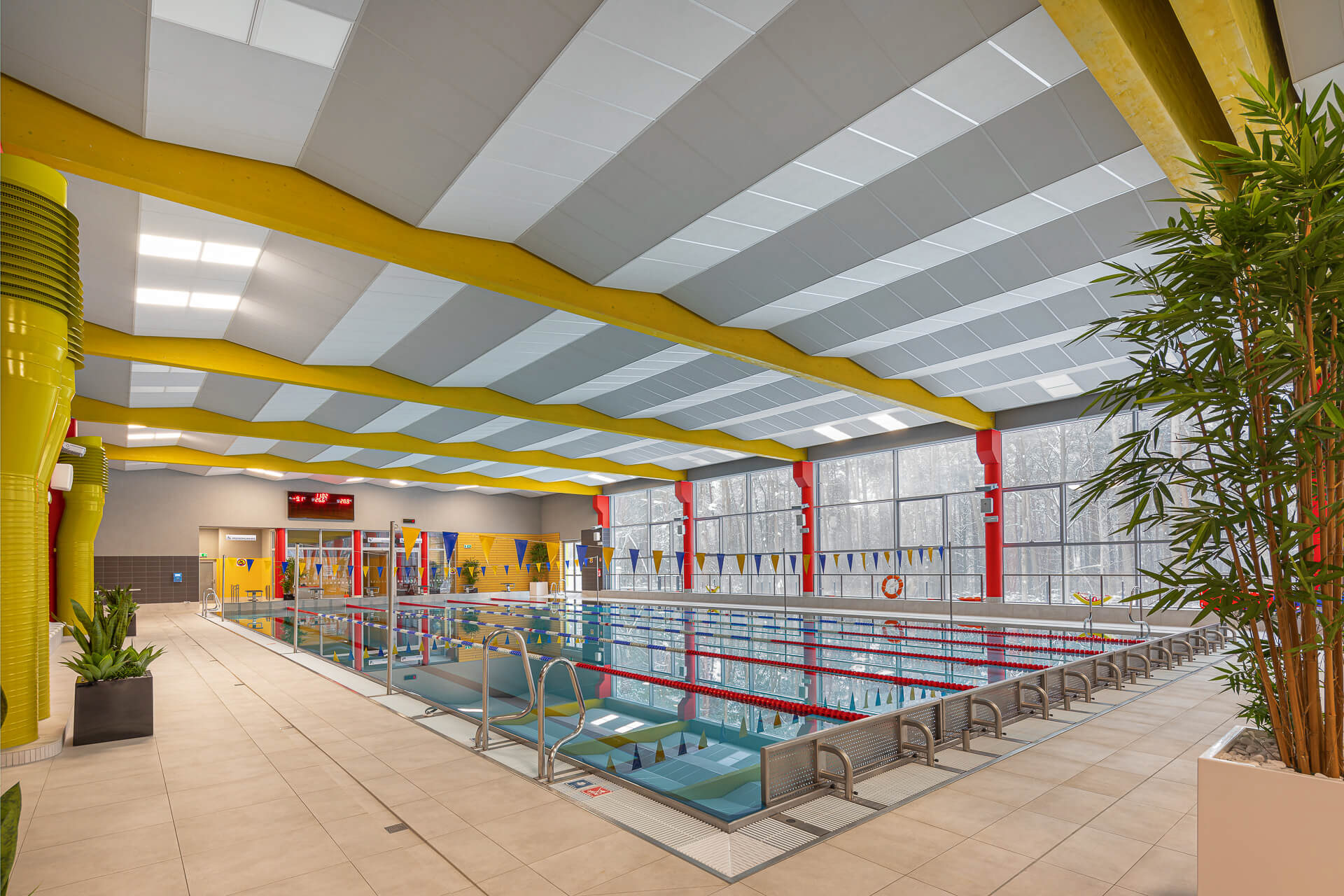 Fotograf wnętrz i architektury Tomasz Osiak - Basen Tomaszów Lubelski
