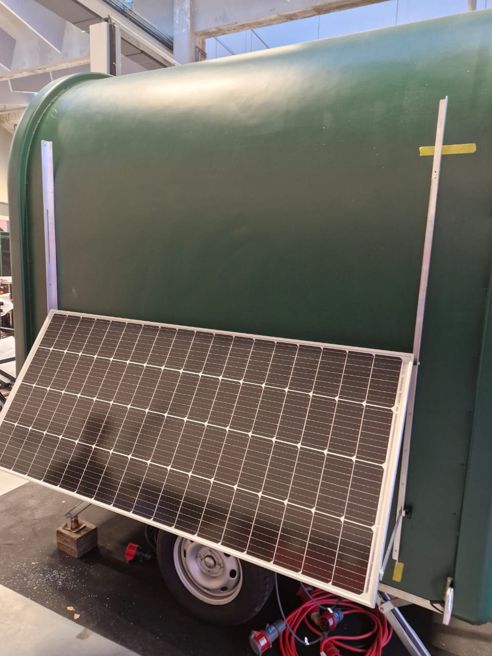proces zonnepaneel ophangen