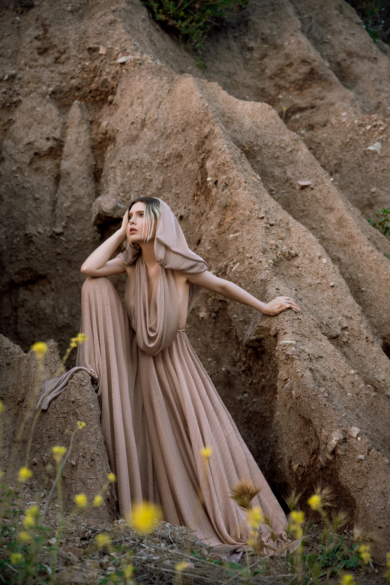 L'Officiel Colombia editorial retouch, Skye Aurelia fashion beauty retouching