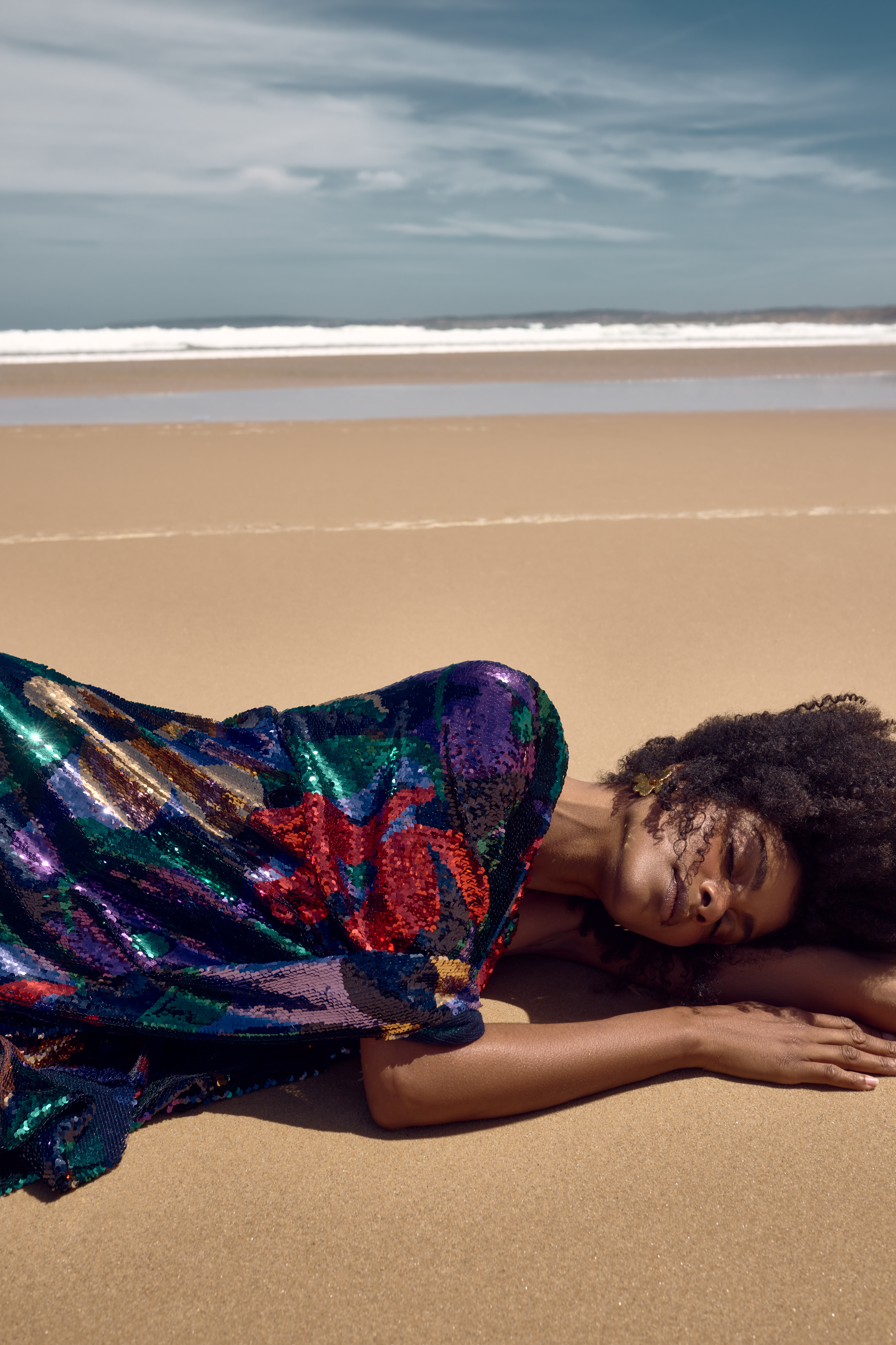 Acuamona dresses fashion retouching, clothing product retouch