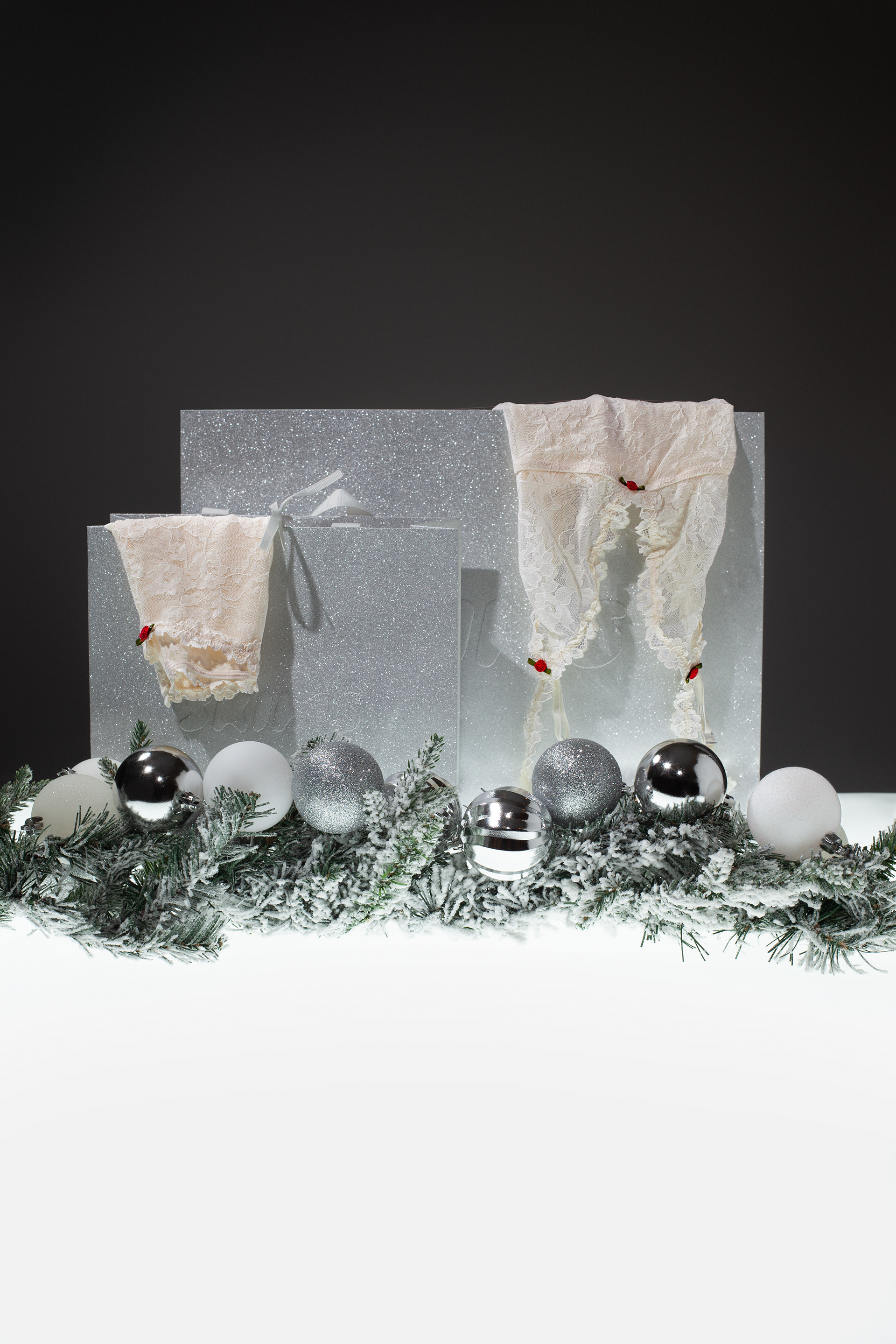 SKIMS NewYear Campaign commercial retouch, clean beauty product retouching