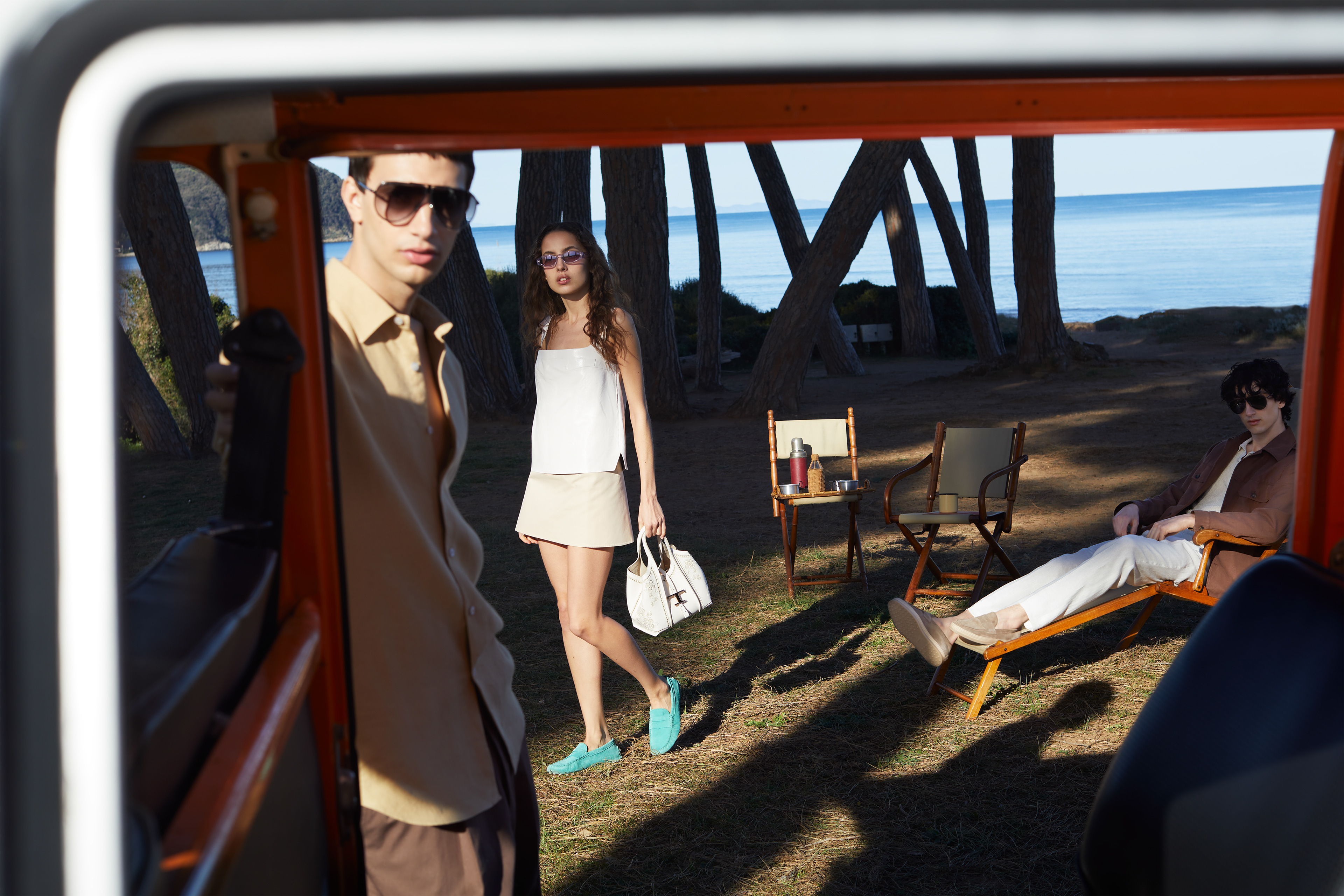 Fashion luxury retouching for Tod's brand campaign, professional color correction