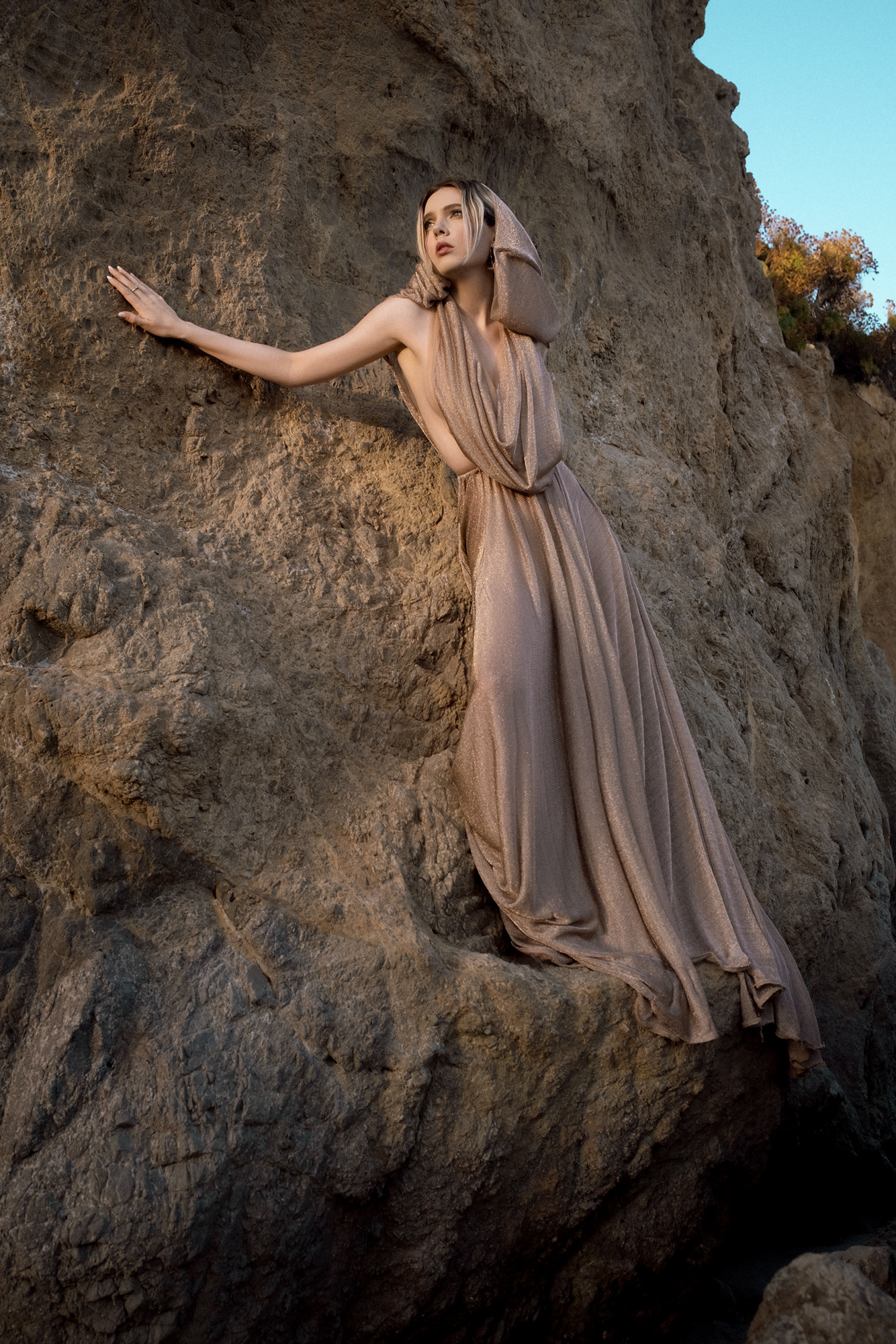 L'Officiel Colombia editorial retouch, Skye Aurelia fashion beauty retouching