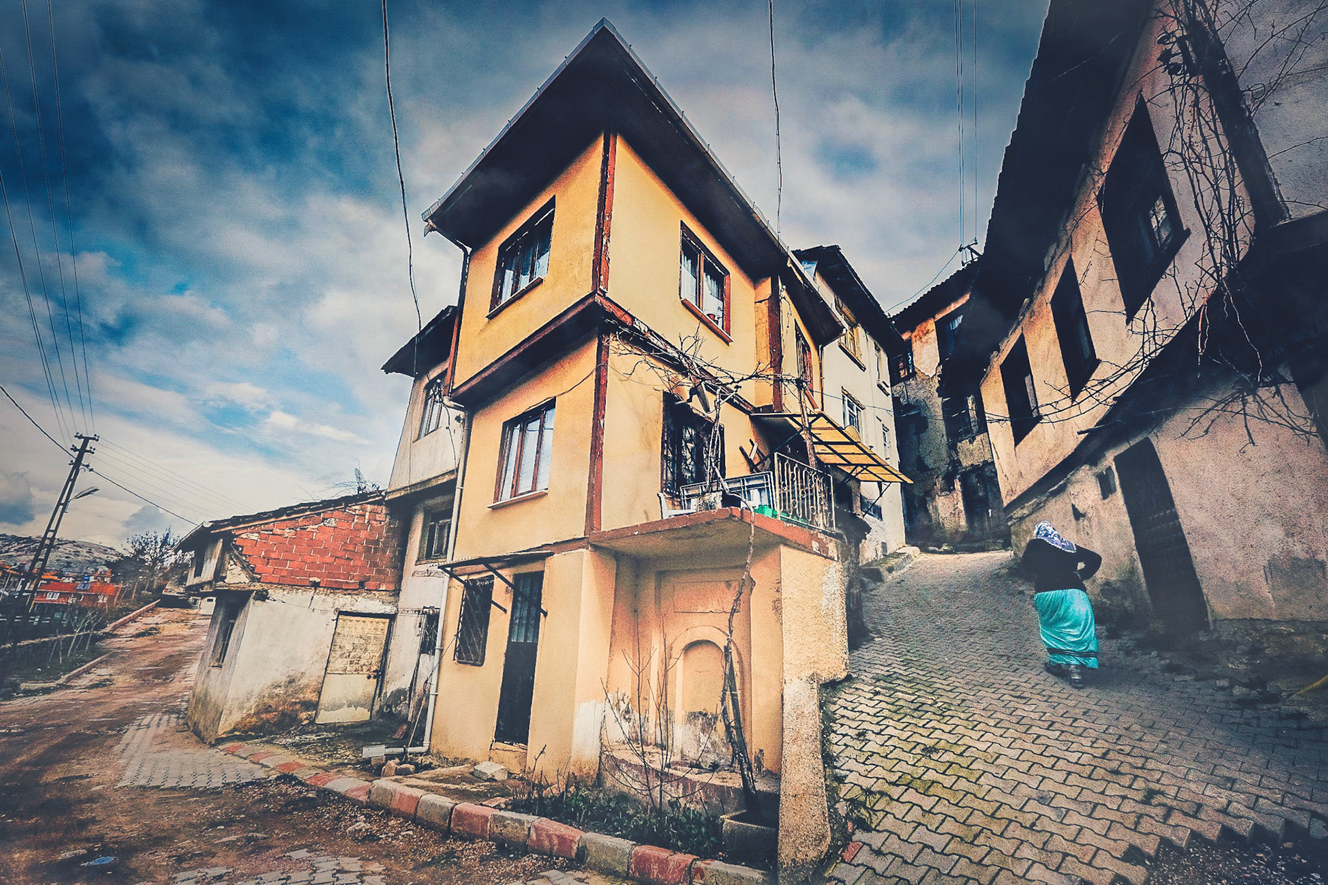 Copyright by Okan YILMAZ