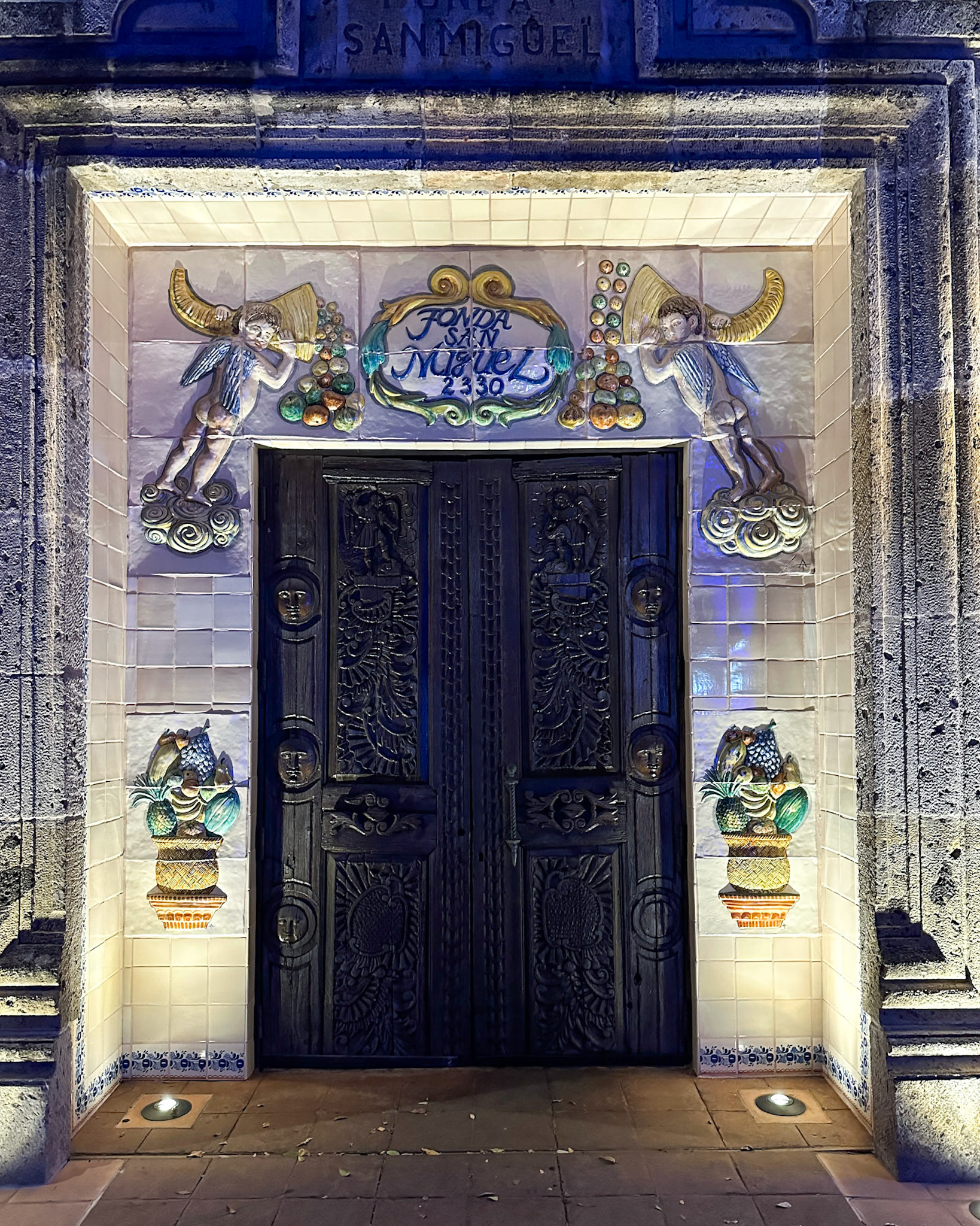 Fonda San Miguel iPhone