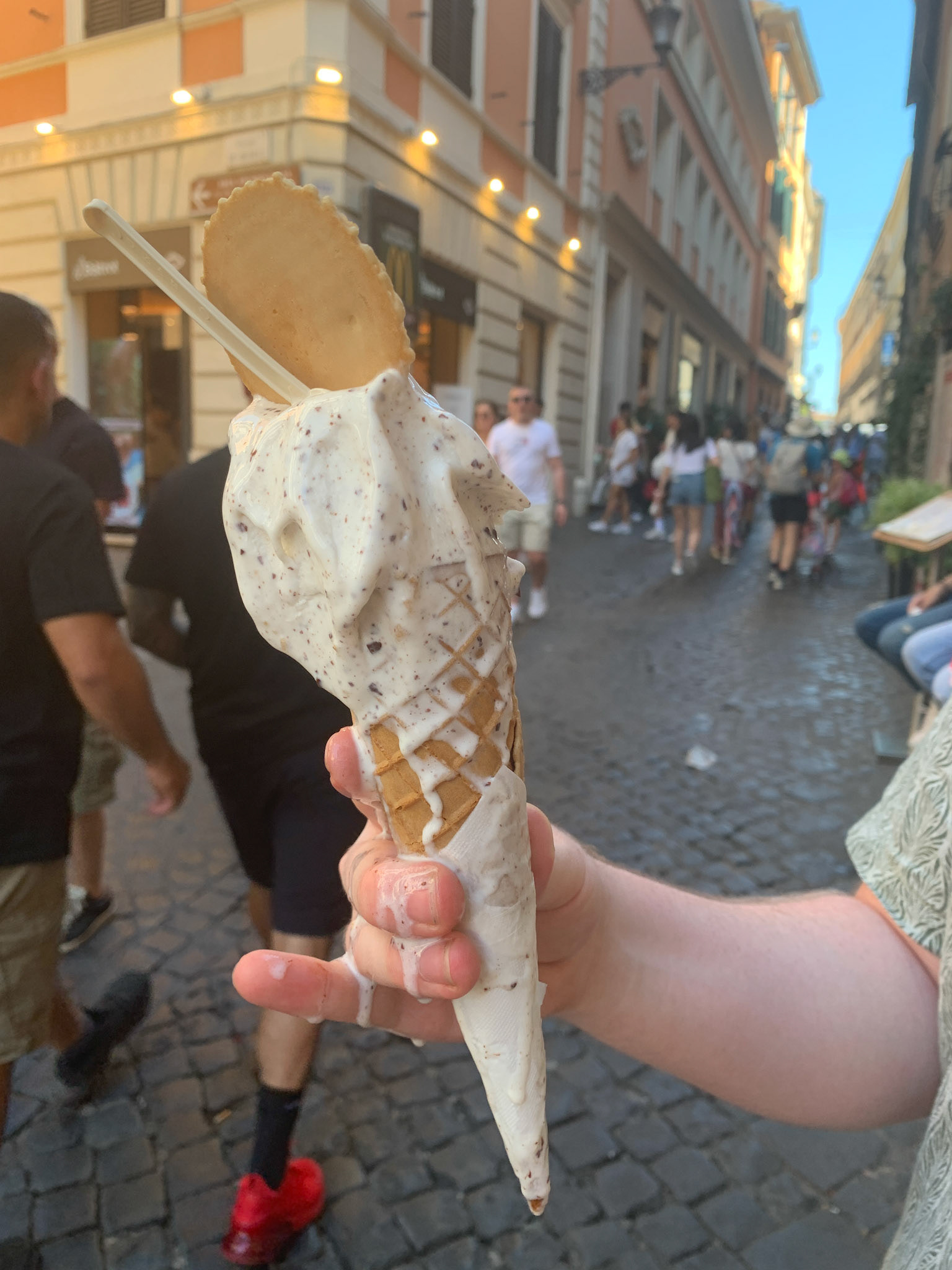 Gelato+100F = Mess
