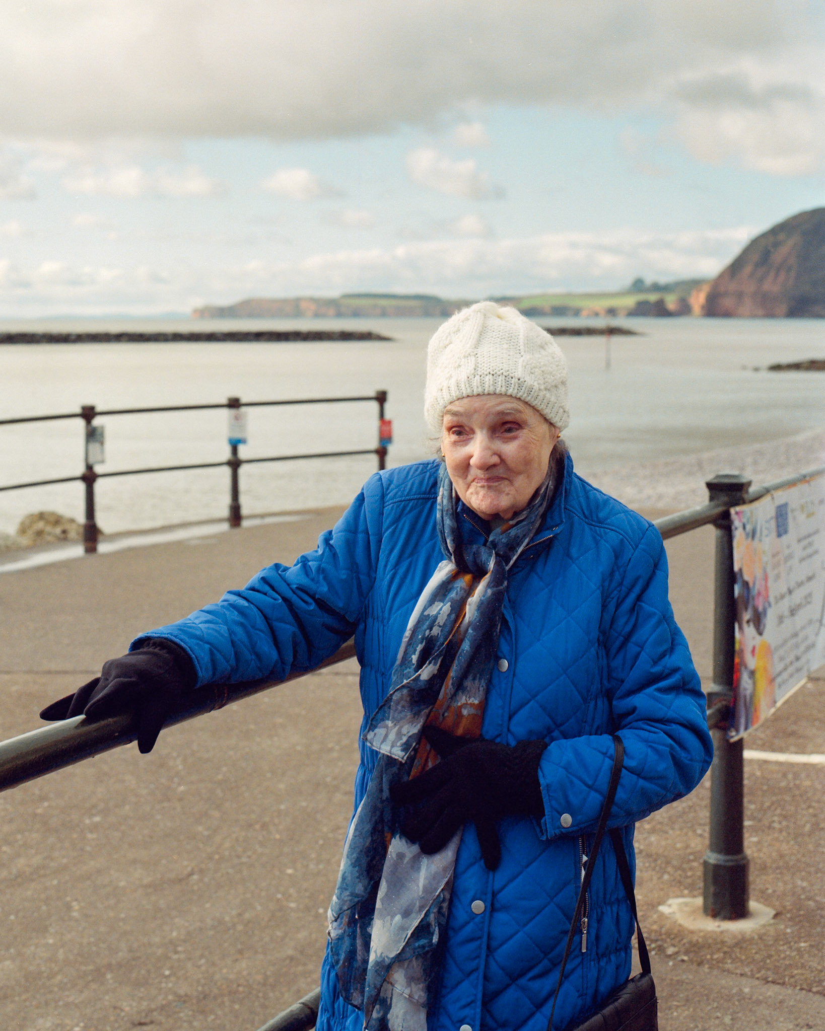 Big and Old Cameras help you meet people