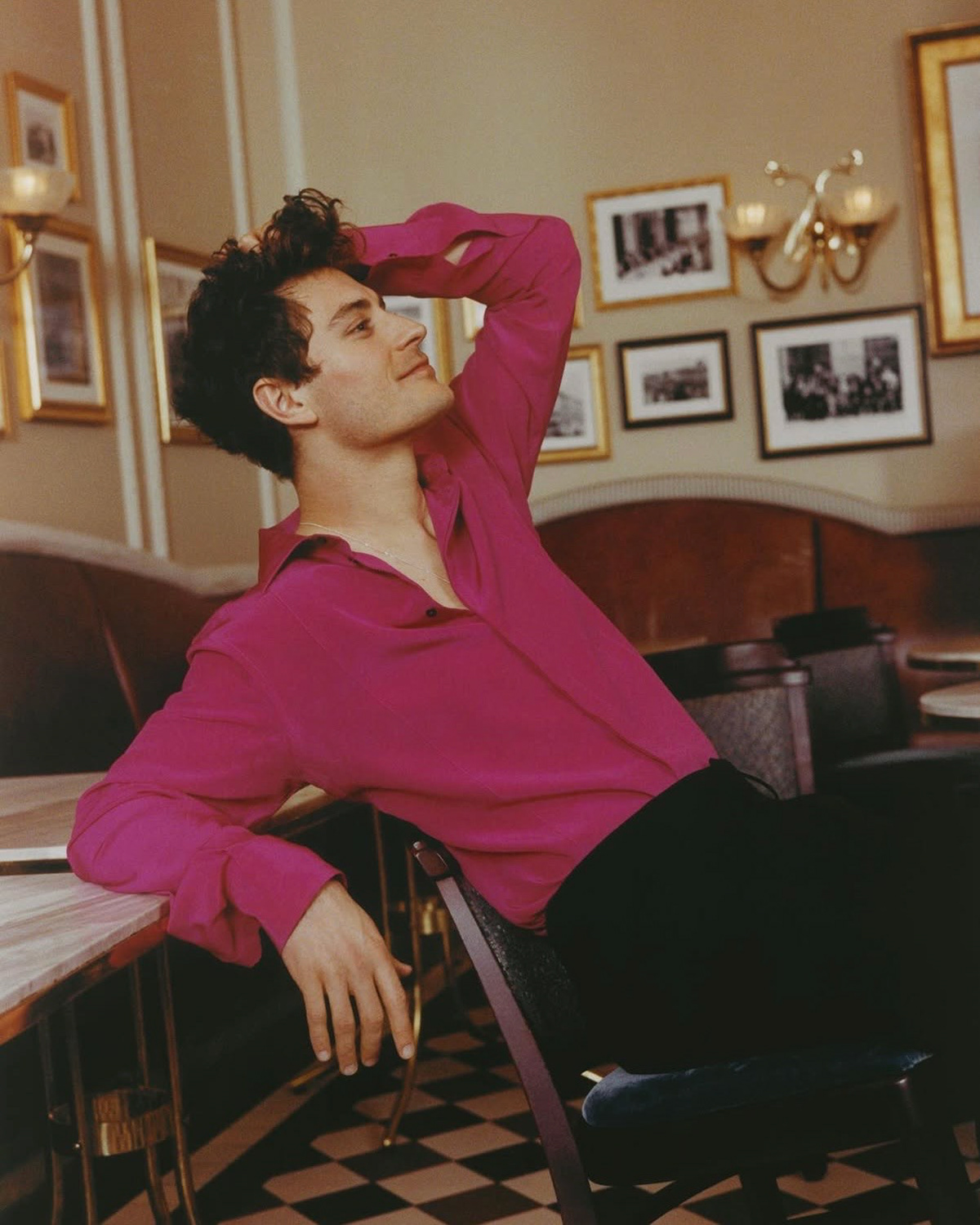 @jakub.jozef.orlinski for @telegraphluxury in the inspiring interiors of Café Bristol Photographer: Mateusz Grzelak Digi and light: Kolage Digital