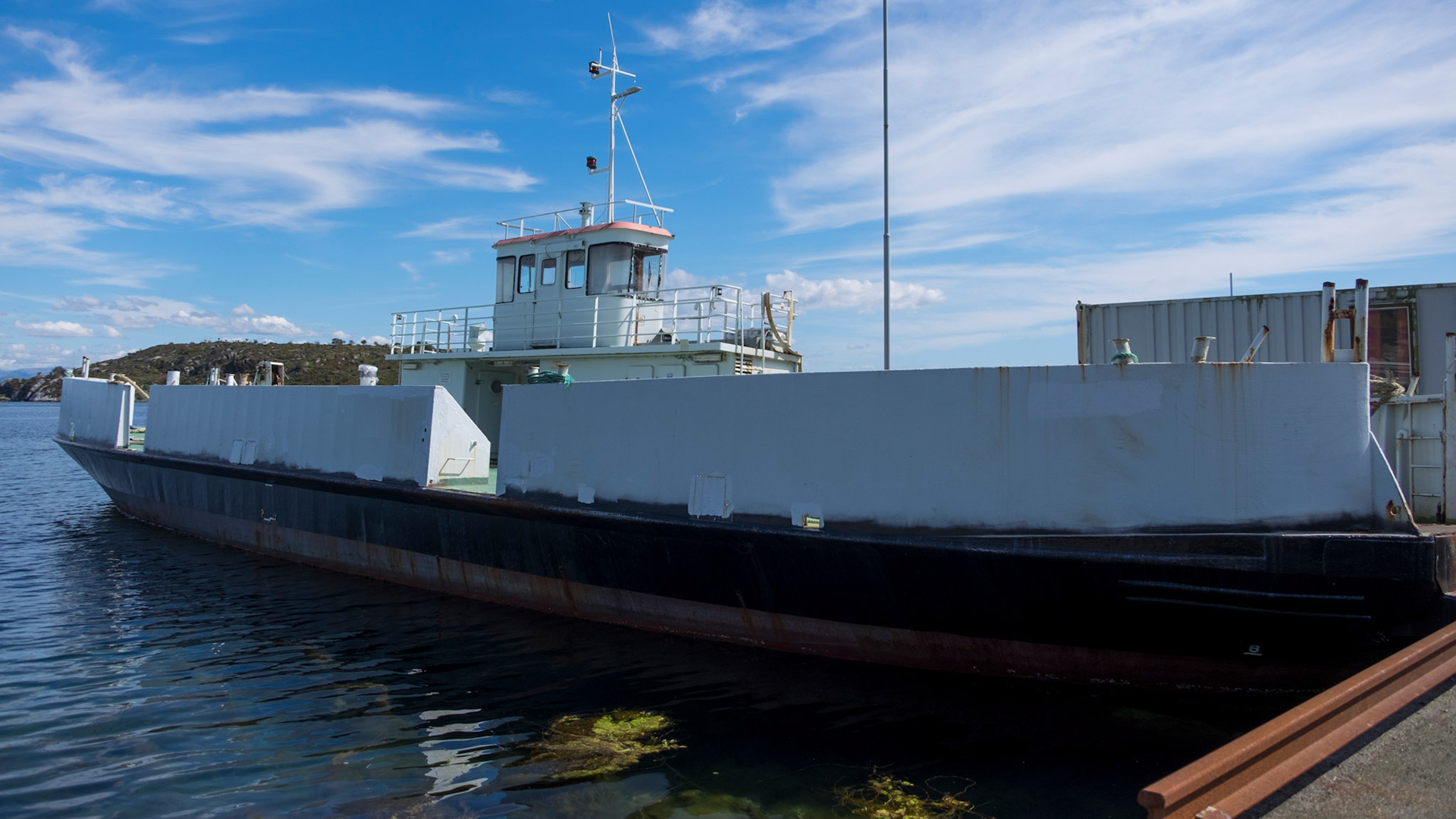 Sølyst lå en stund der hvor jeg bor på Mosterøy, skulle bli lekter - men ble hugget...