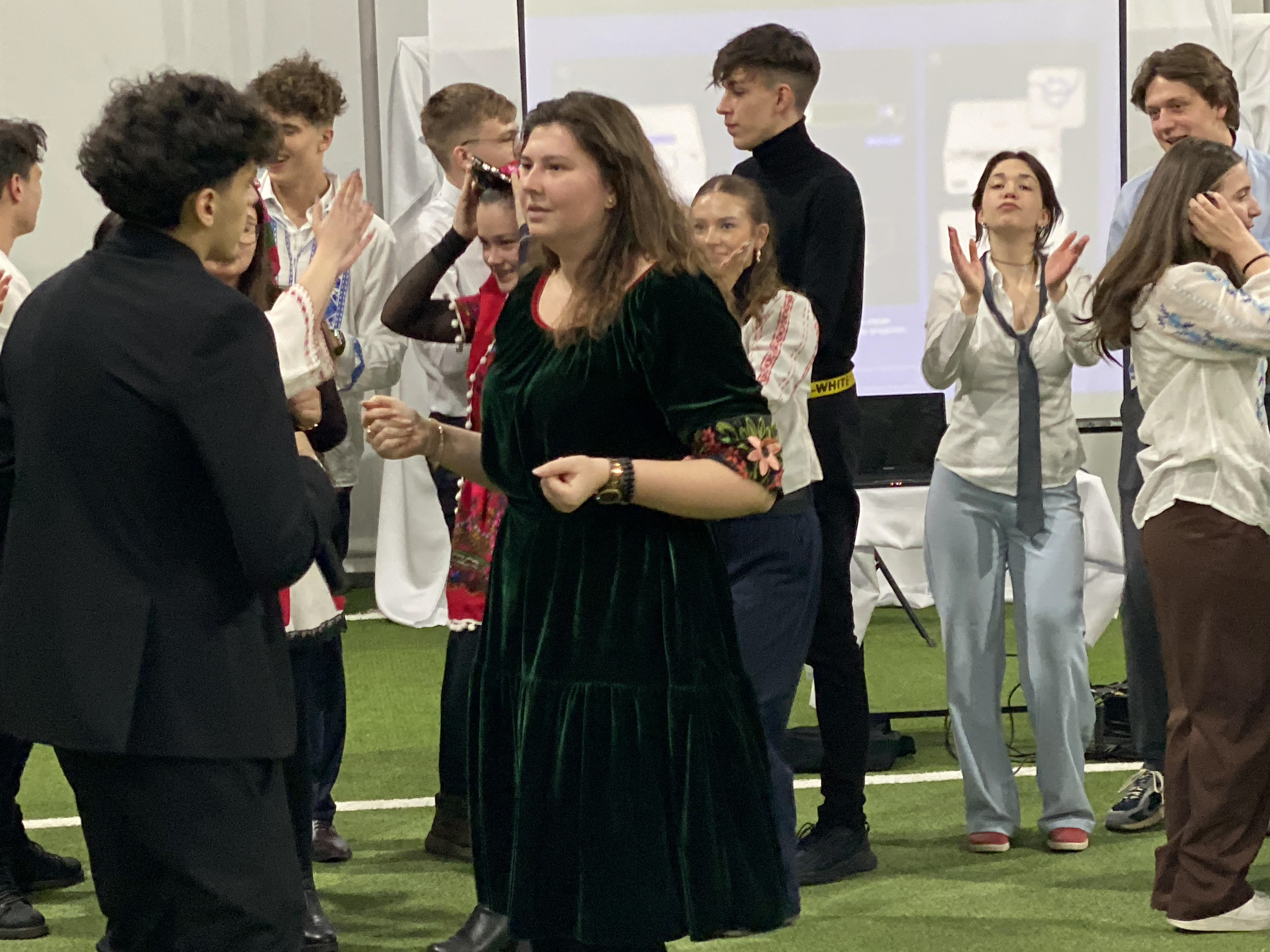 SEARA CULTURALĂ CONGRESUL CLUBUL VIITORILOR DIPLOMATI
