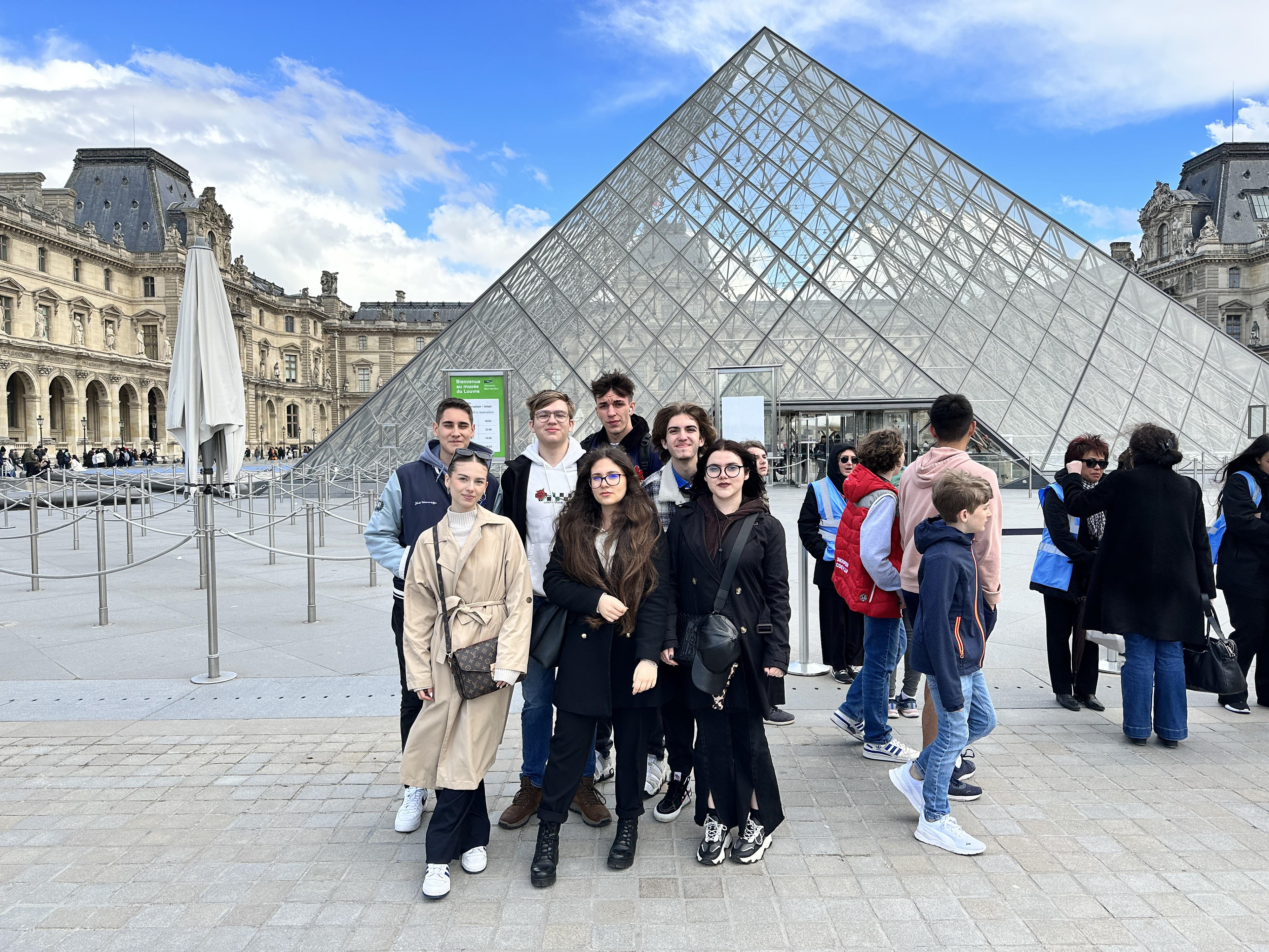 DIPLOMAȚIE CULTURALĂ PARIS