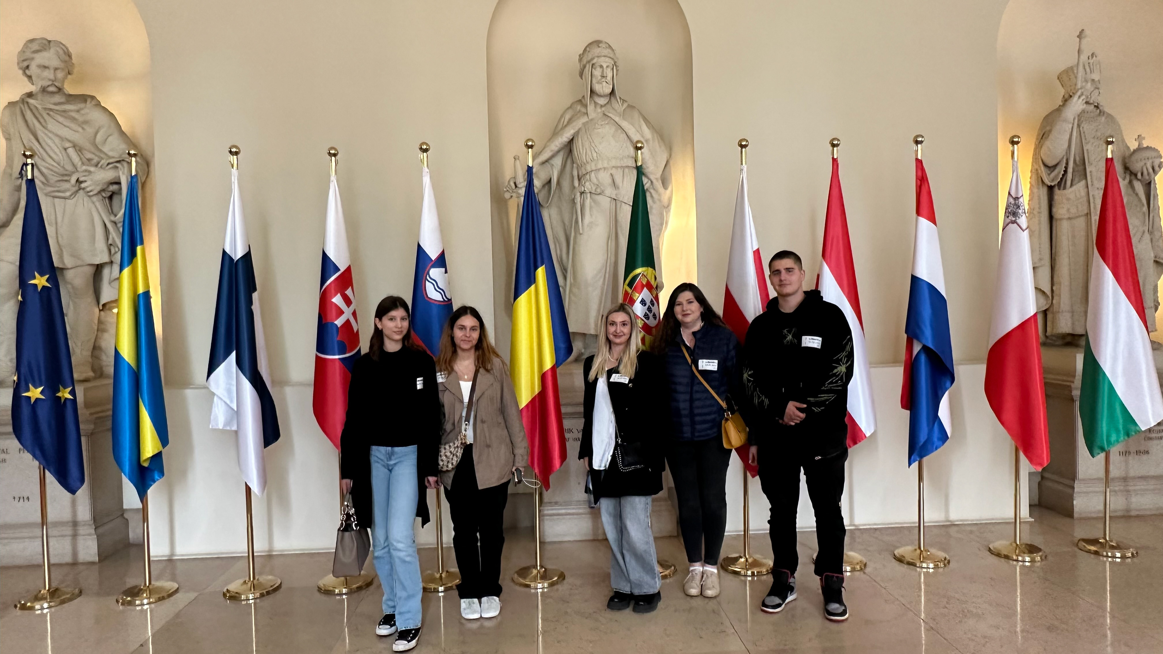ETAPA BRUXELLES CLUBUL VIITORILOR DIPLOMATI
