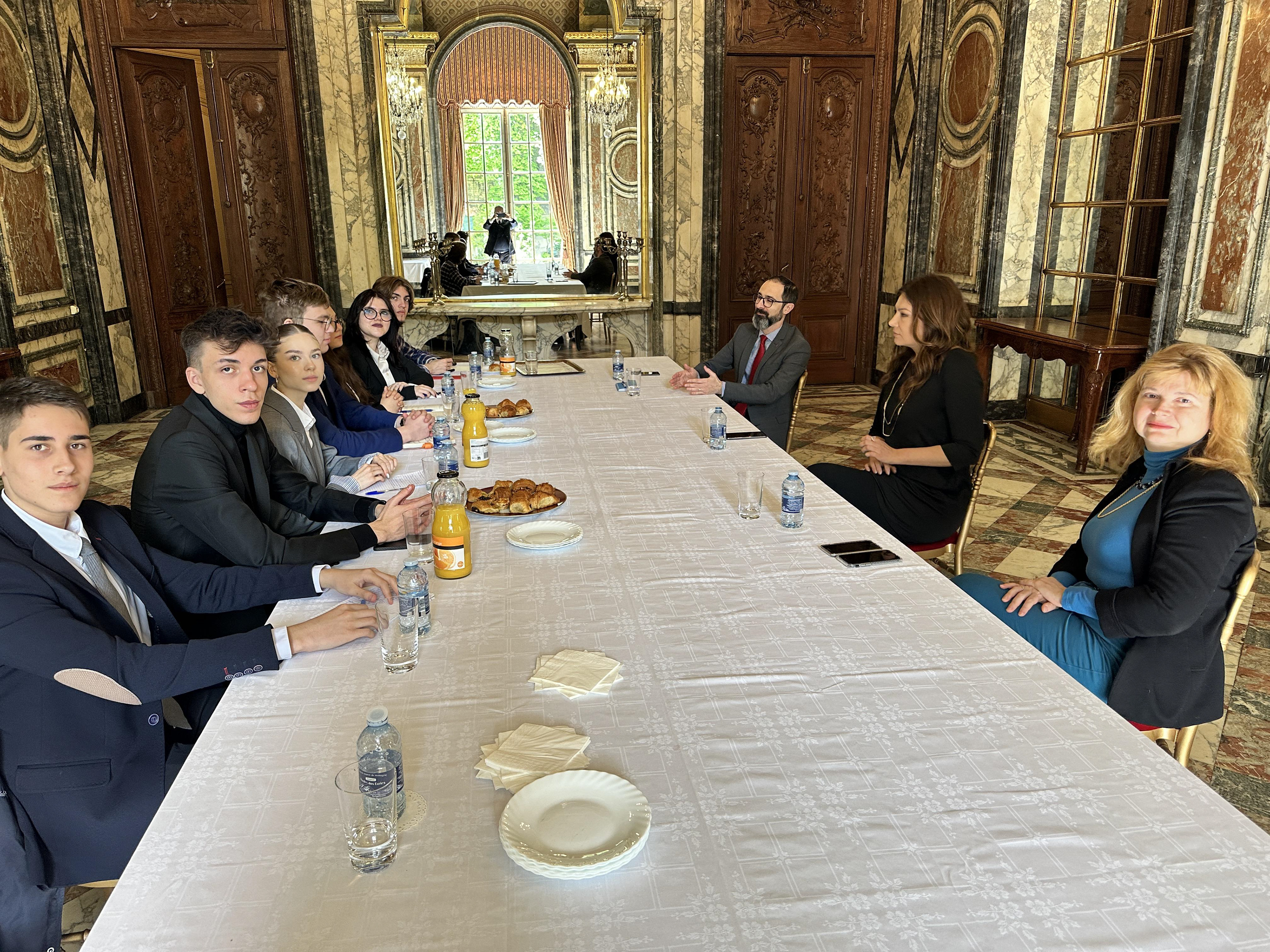 DIPLOMAȚIA PARLAMENTARĂ PARIS