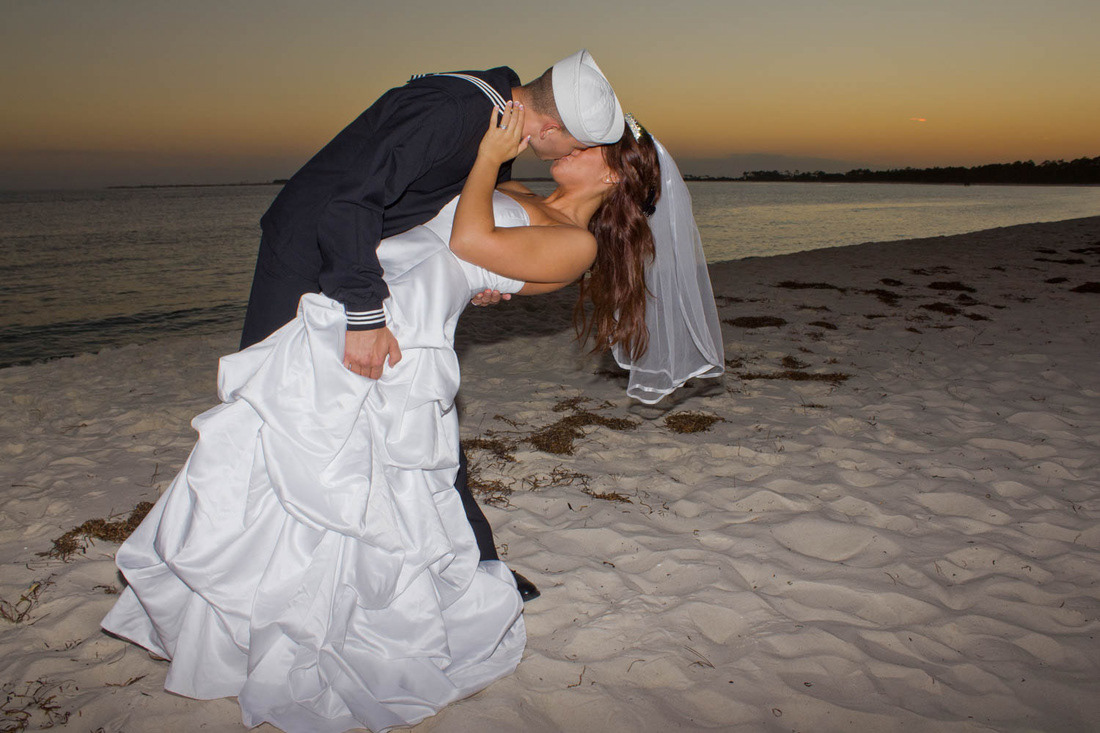 Wedding photography by Rachel Trautmann — NYC photographer