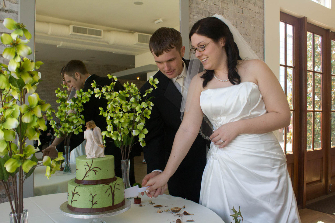 Wedding photography by Rachel Trautmann — NYC photographer