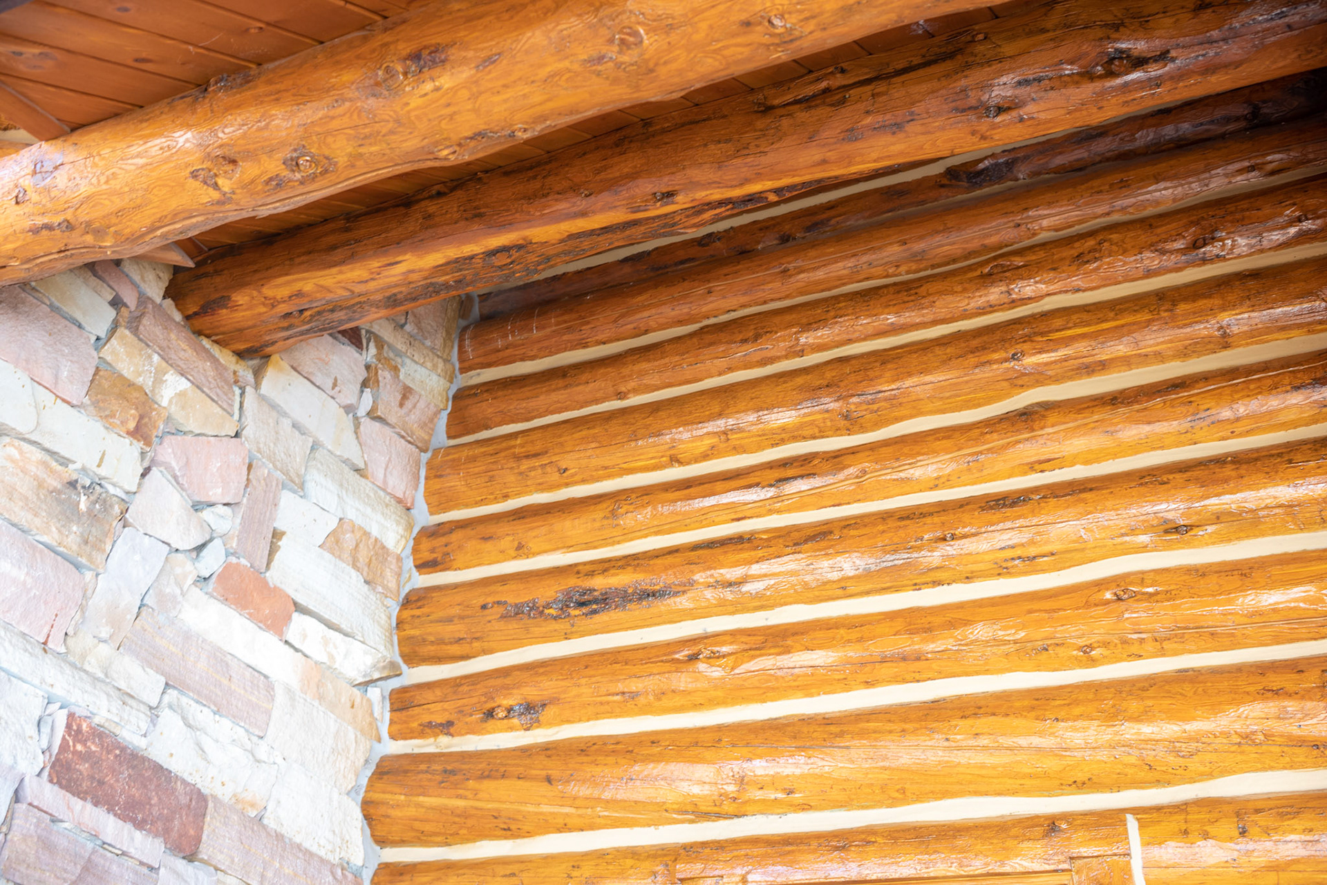 log home finishing