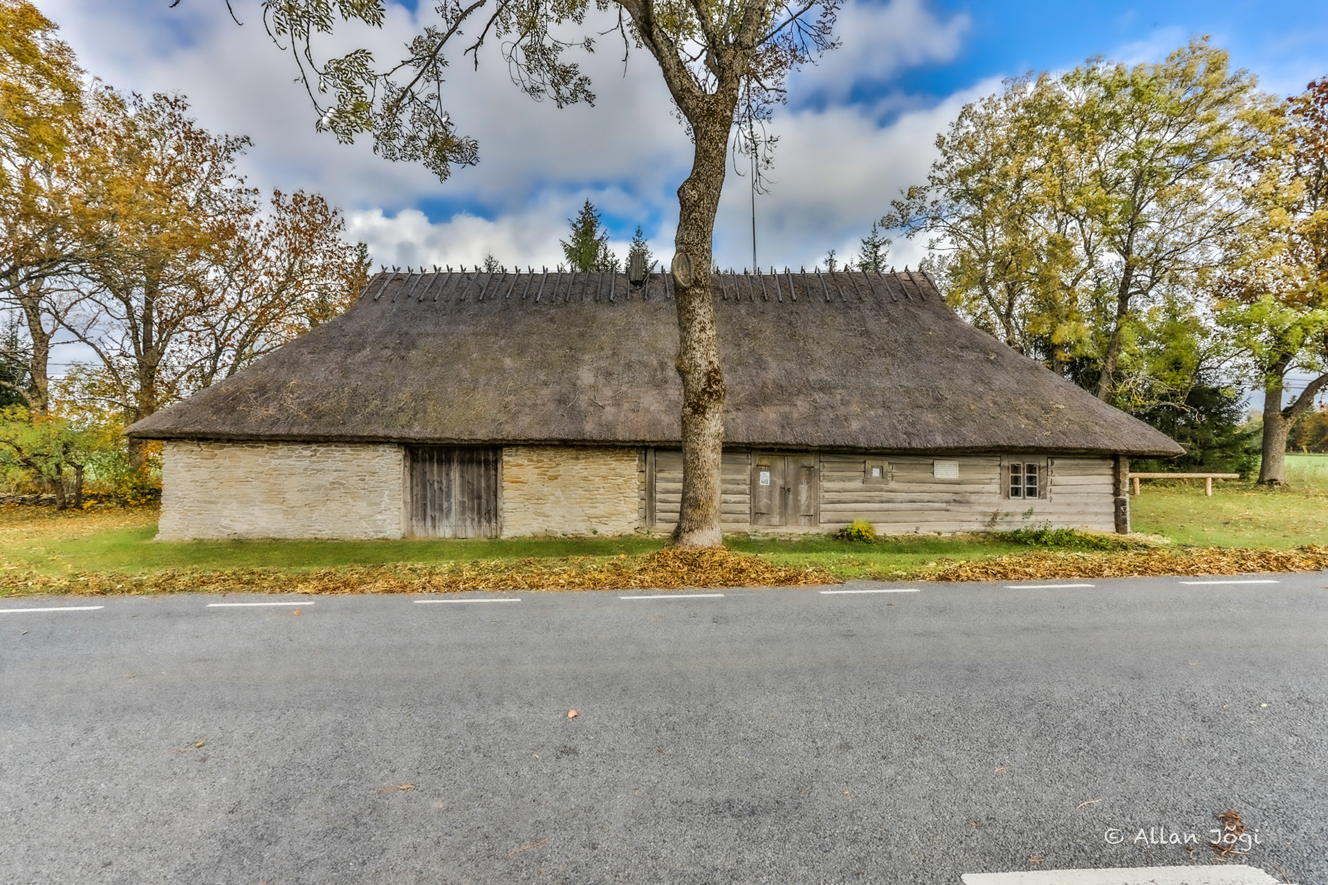 HDR photography of Estonian architecture, Atla-Eeru tavern in Juuru