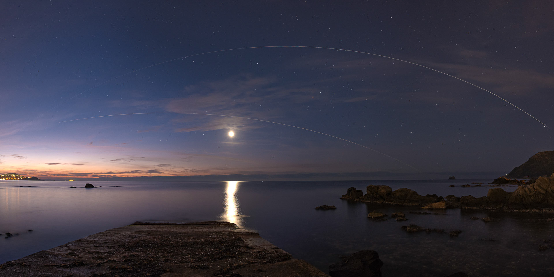 ISS (en bas) et Tianhe-1 (en haut), plage de la Verne, La Seyne s/Mer