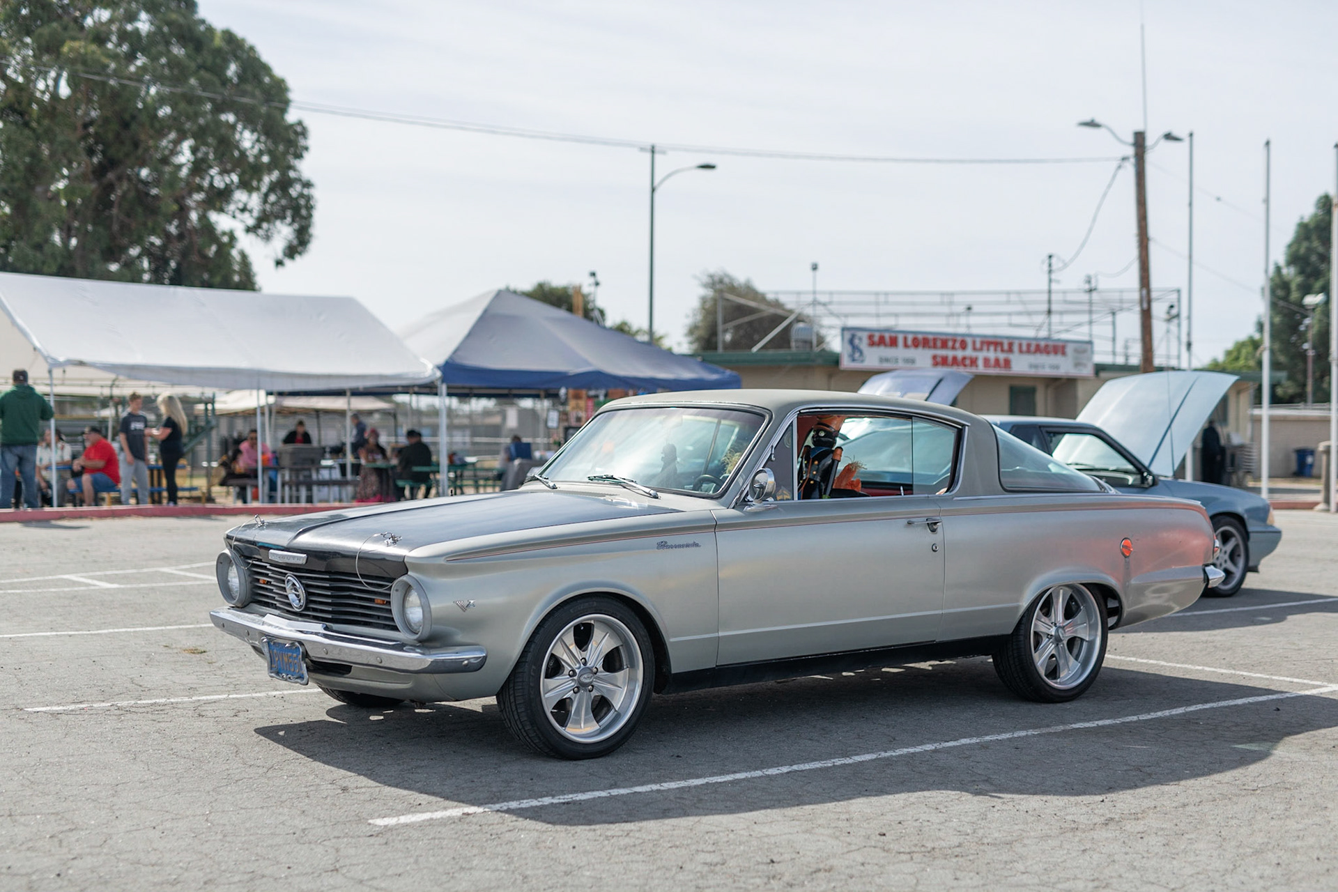 Plymouth Barracuda