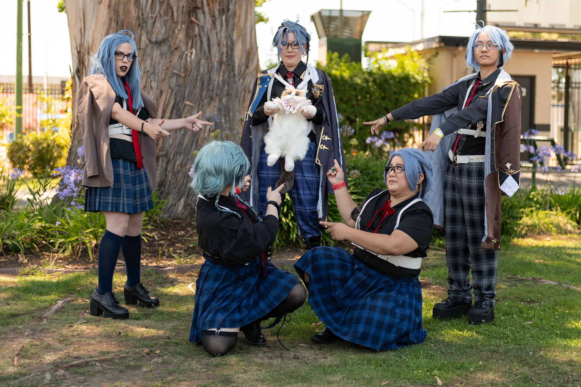 VTubers cosplayers at Anime Impulse
