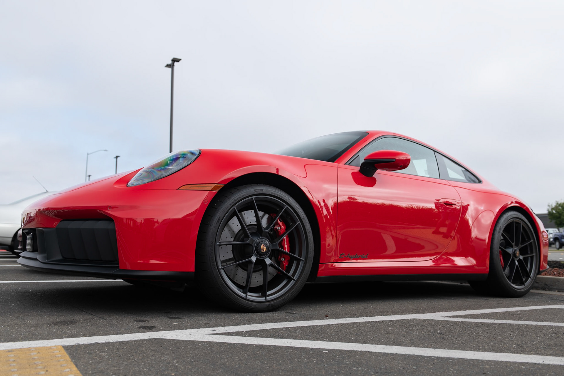 Porsche GTS t-hybrid