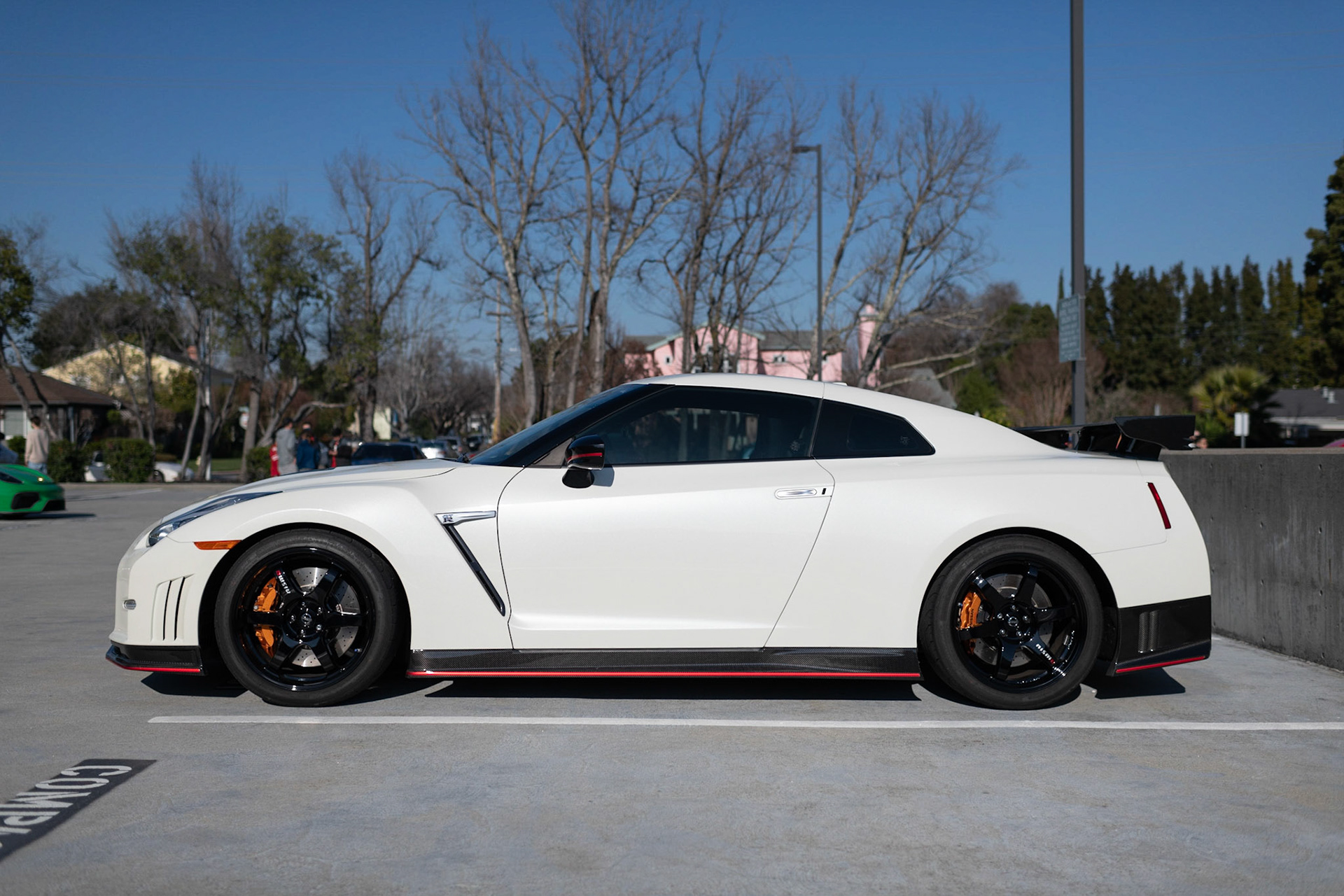 Nissan GT-R