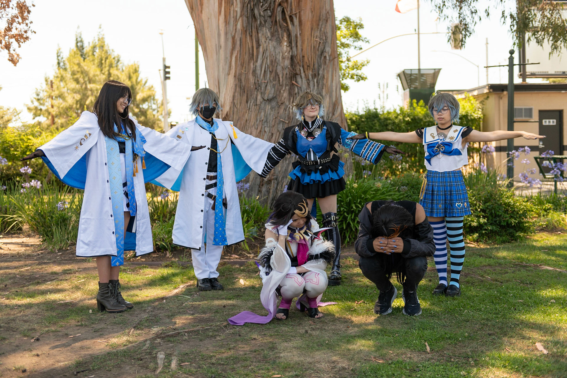 VTubers cosplayers at Anime Impulse