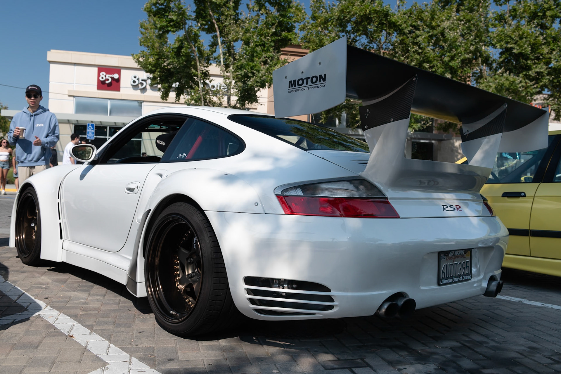 Porsche 911 “RSR”