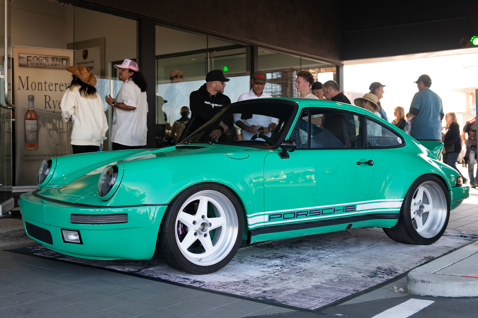 Porsche 911 in Jade Green