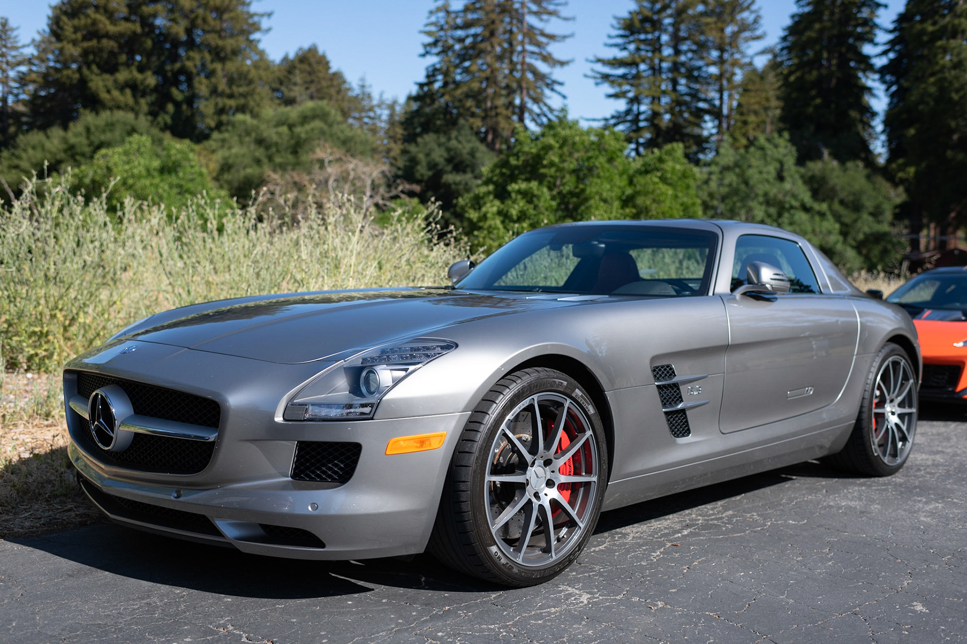 Mercedes-Benz AMG SLS