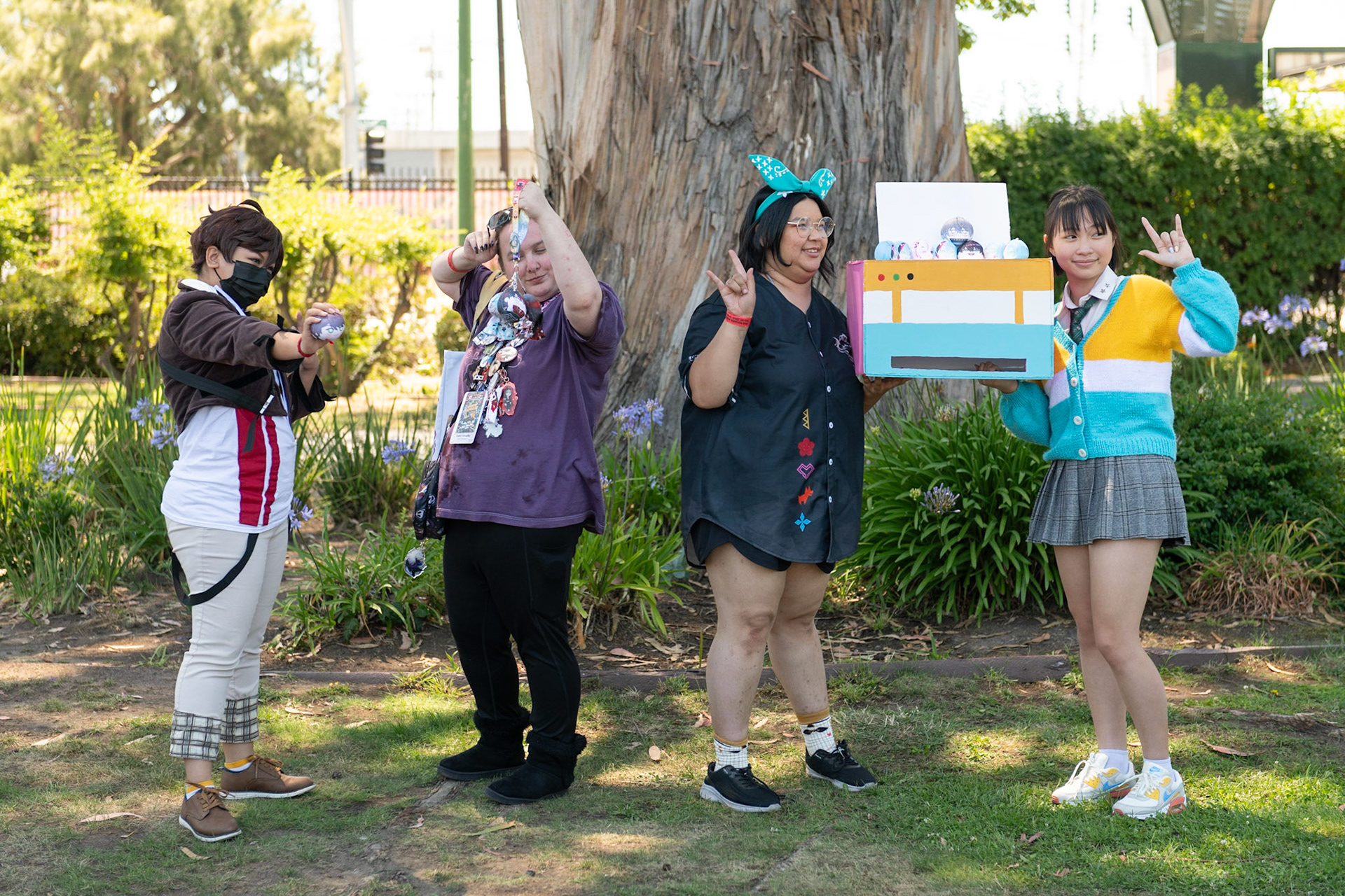 VTubers cosplayers at Anime Impulse