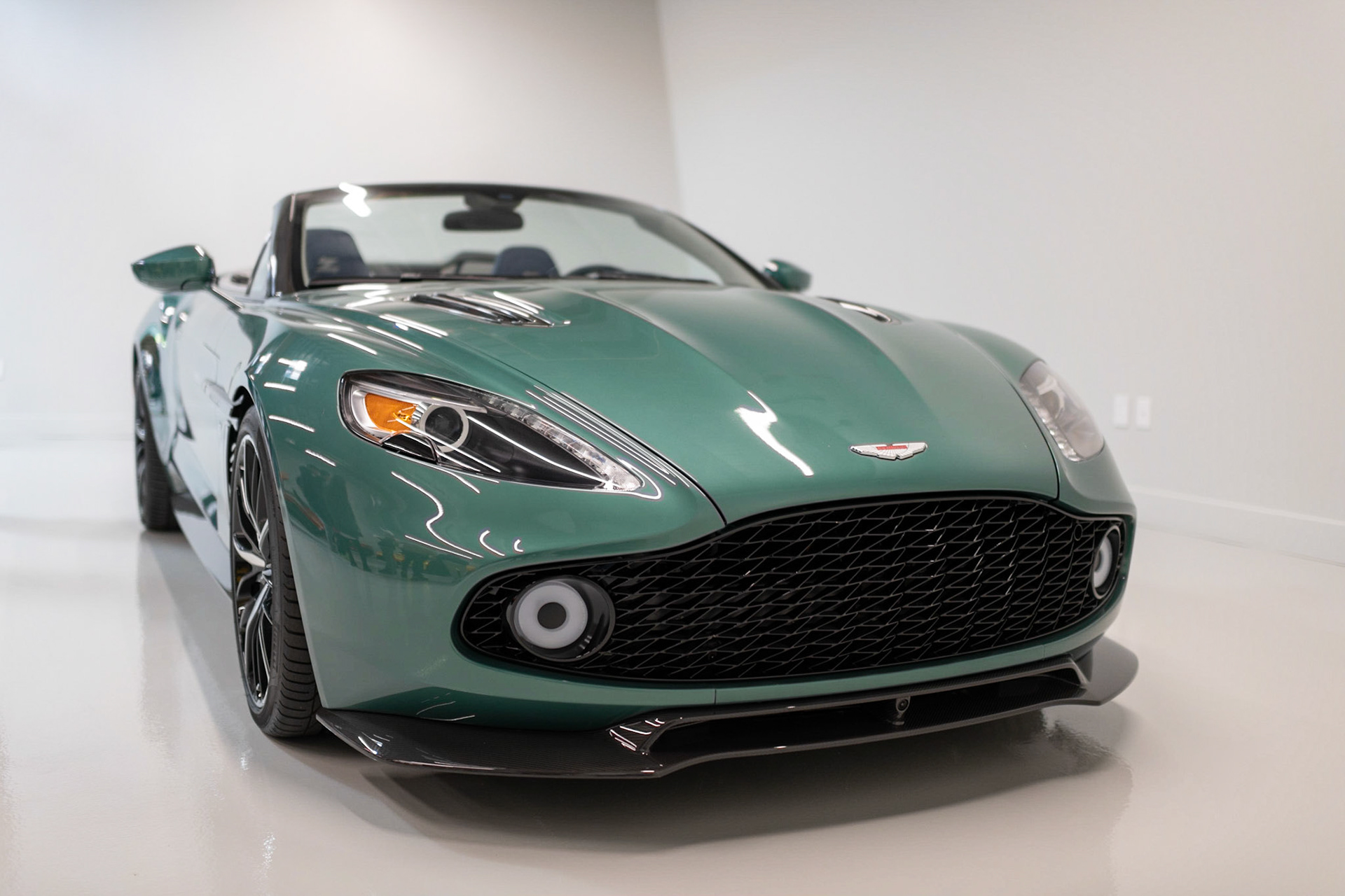 Aston Martin Vanquish Zagato