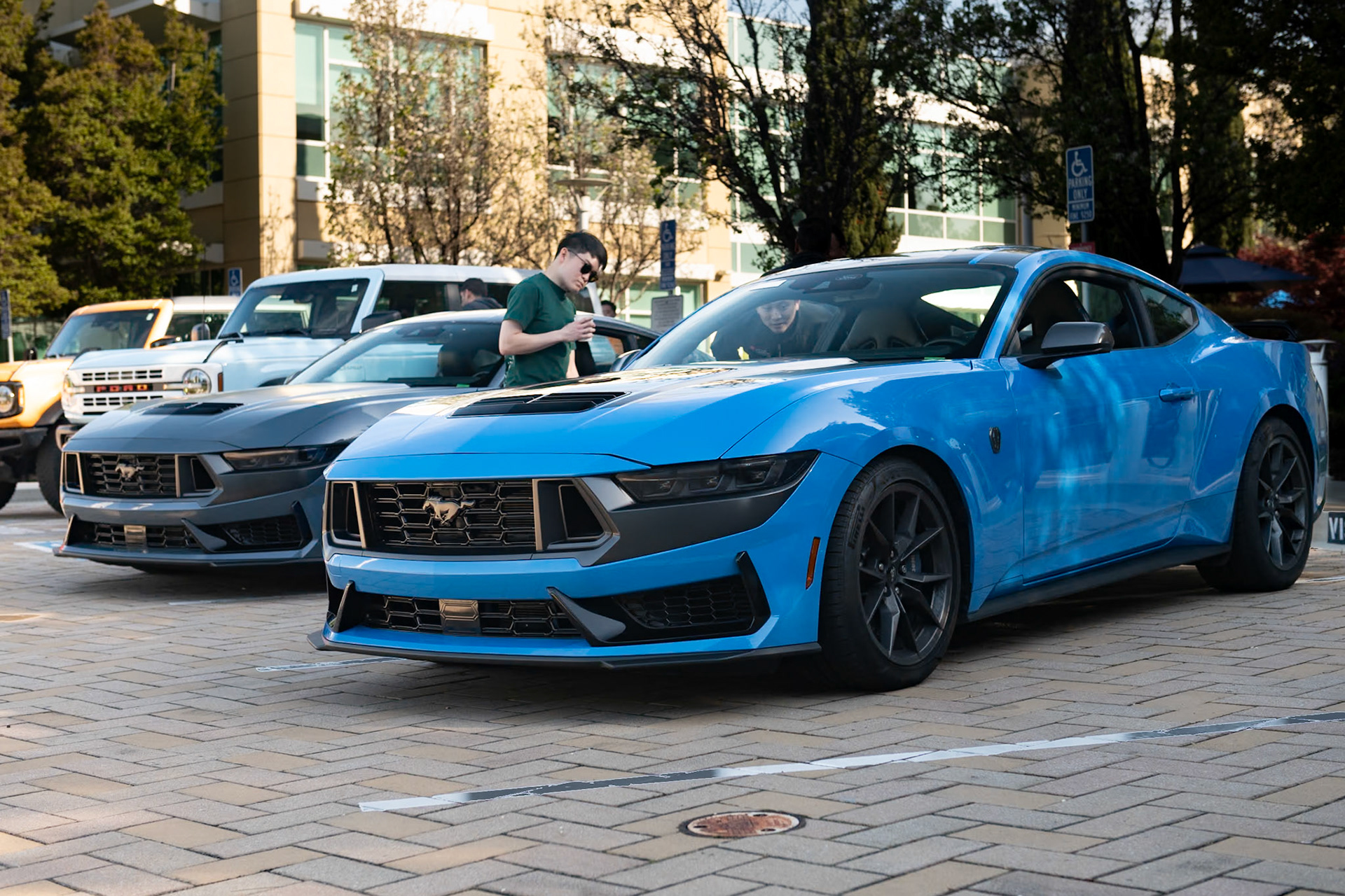 Ford Mustang Dark Horse