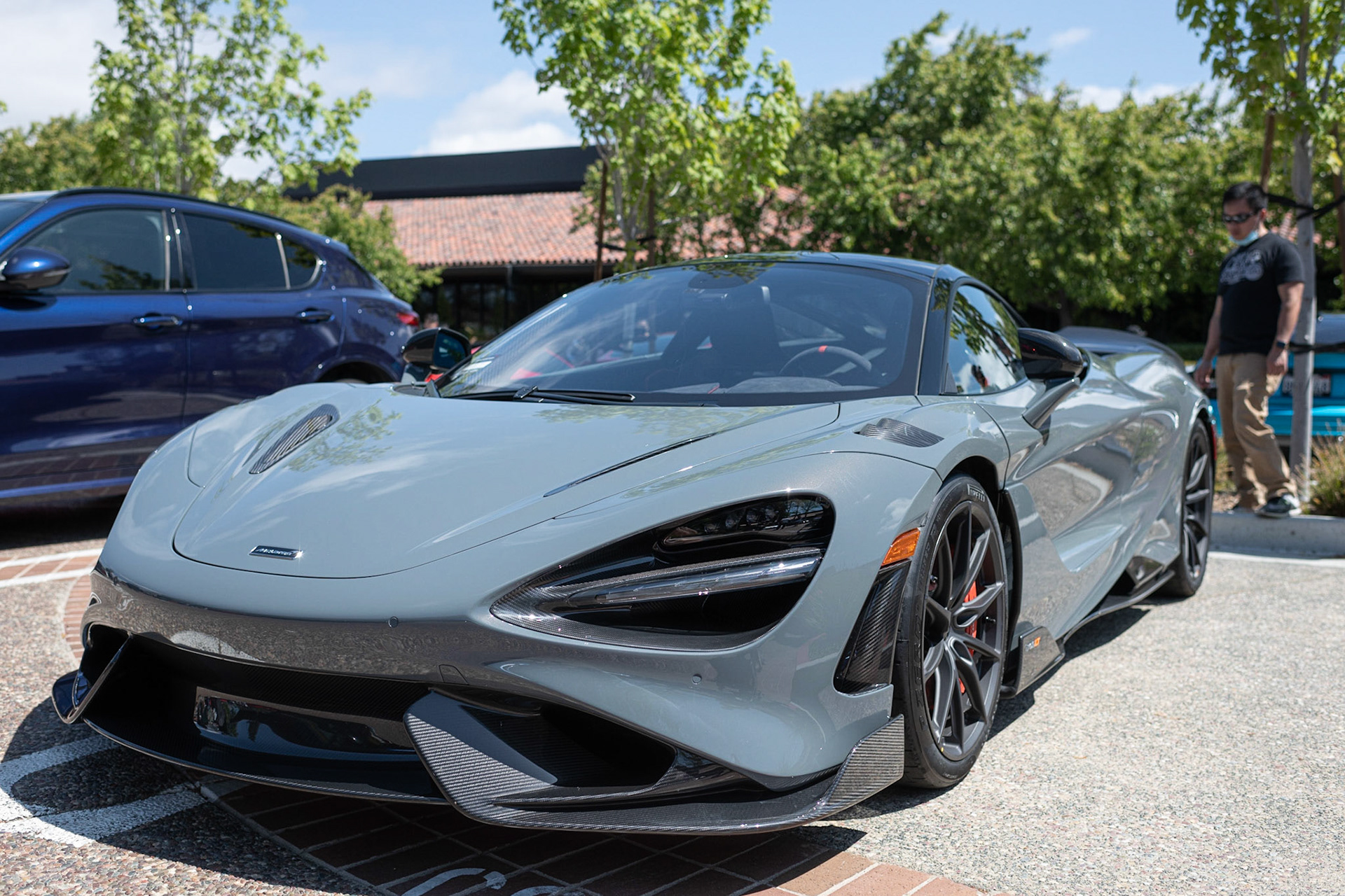 McLaren 765LT