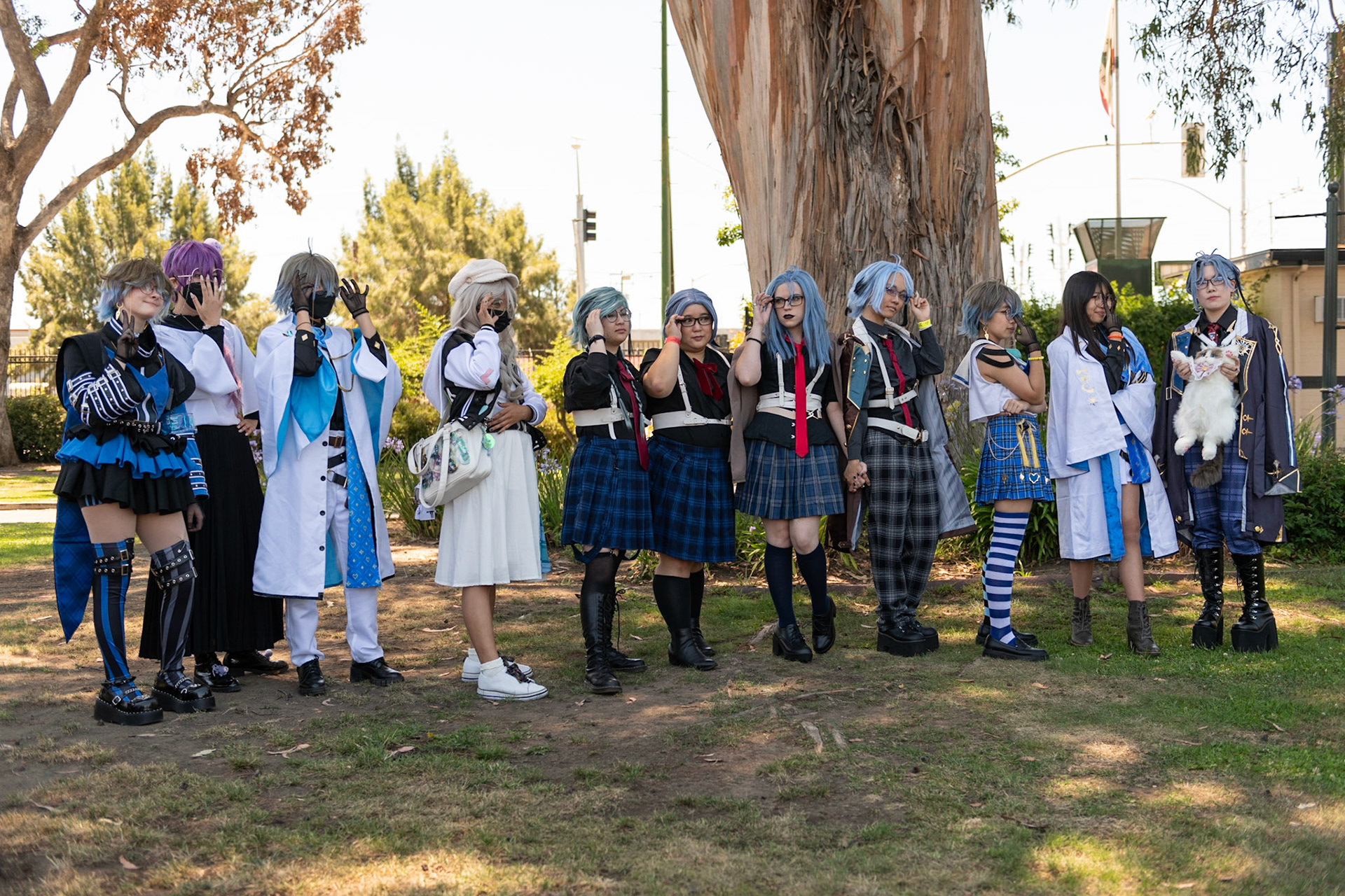 VTubers cosplayers at Anime Impulse