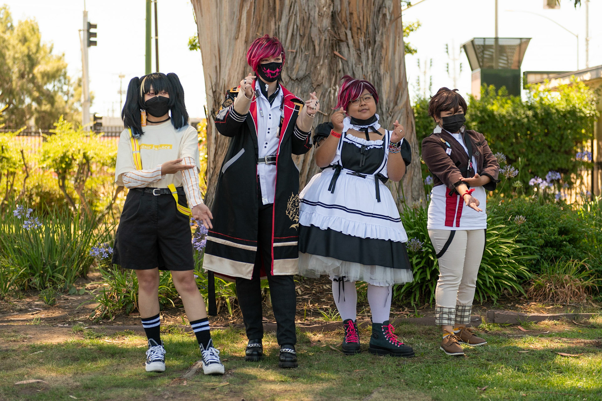 VTubers cosplayers at Anime Impulse