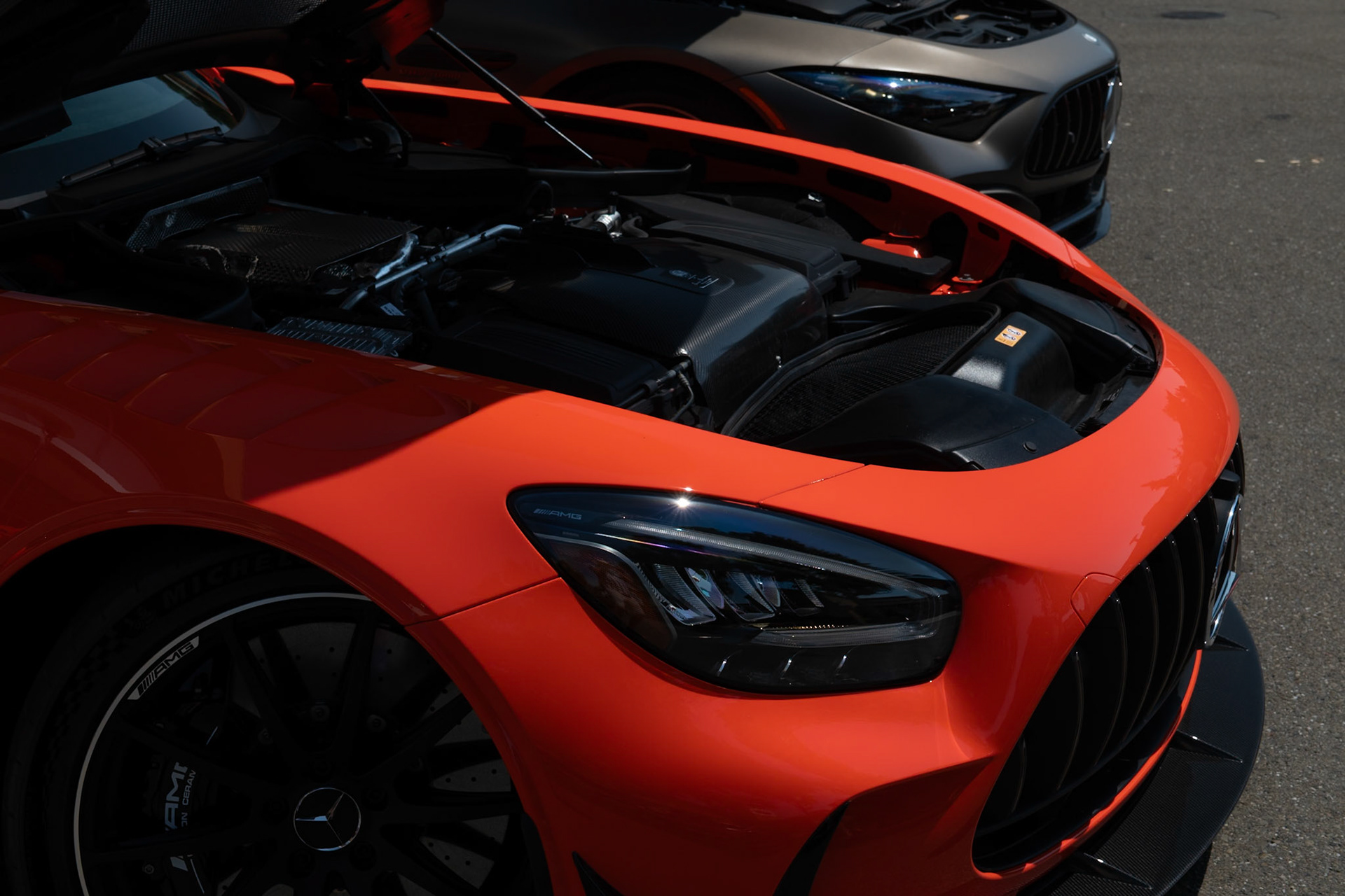 Mercedes-Benz AMG GT-R Black Series in Magmabeam