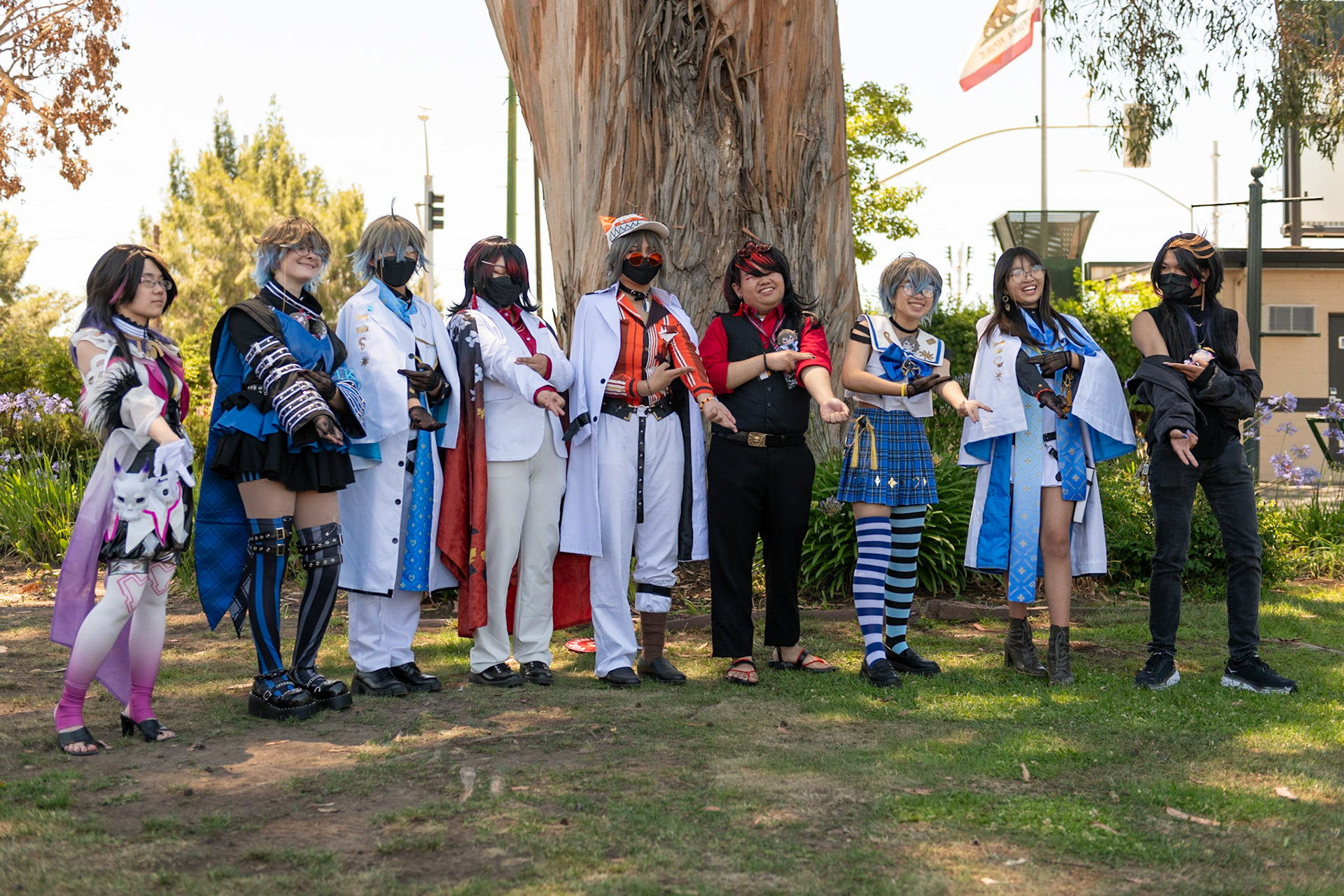 VTubers cosplayers at Anime Impulse