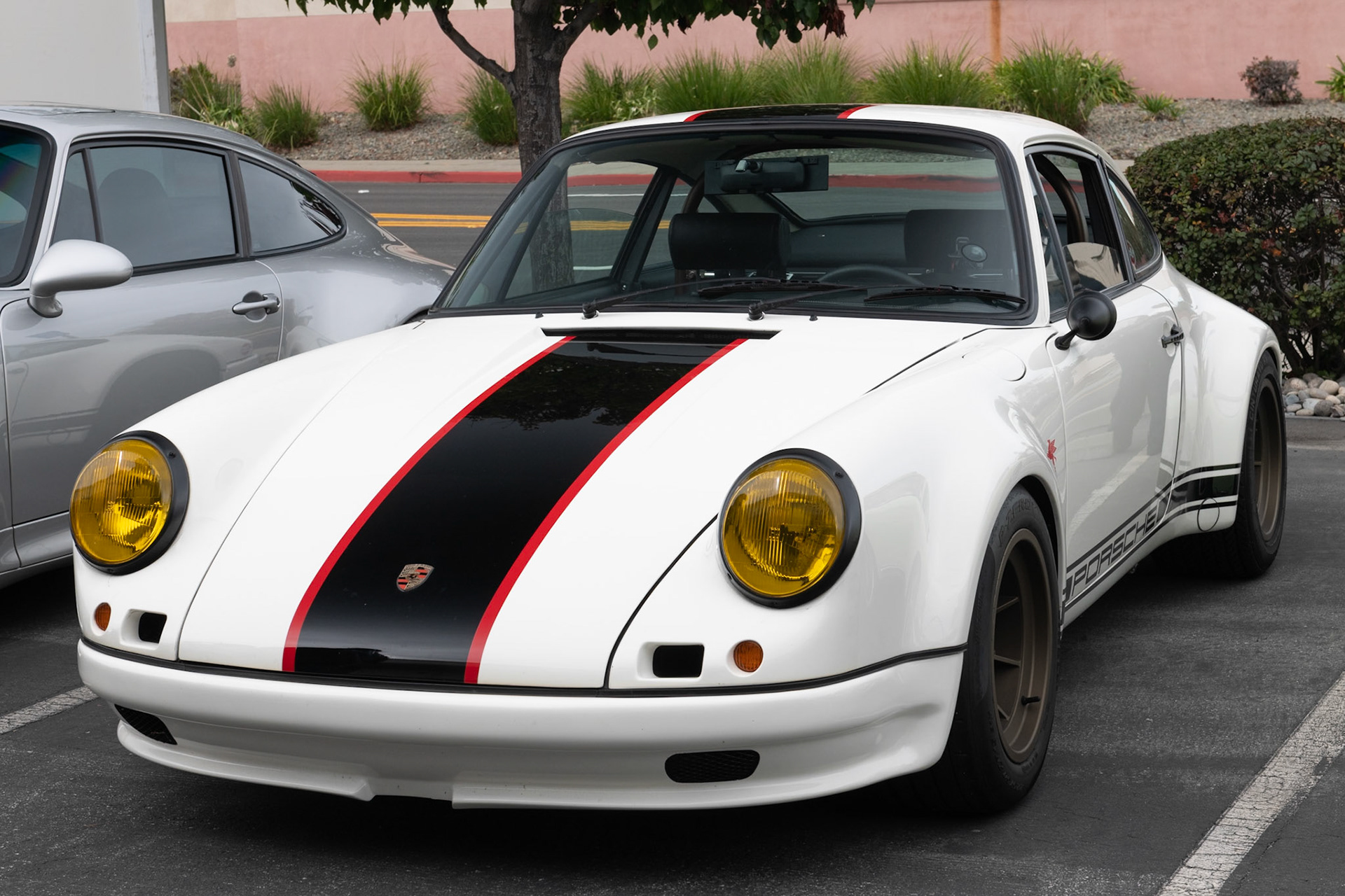 Porsche 911E restomod