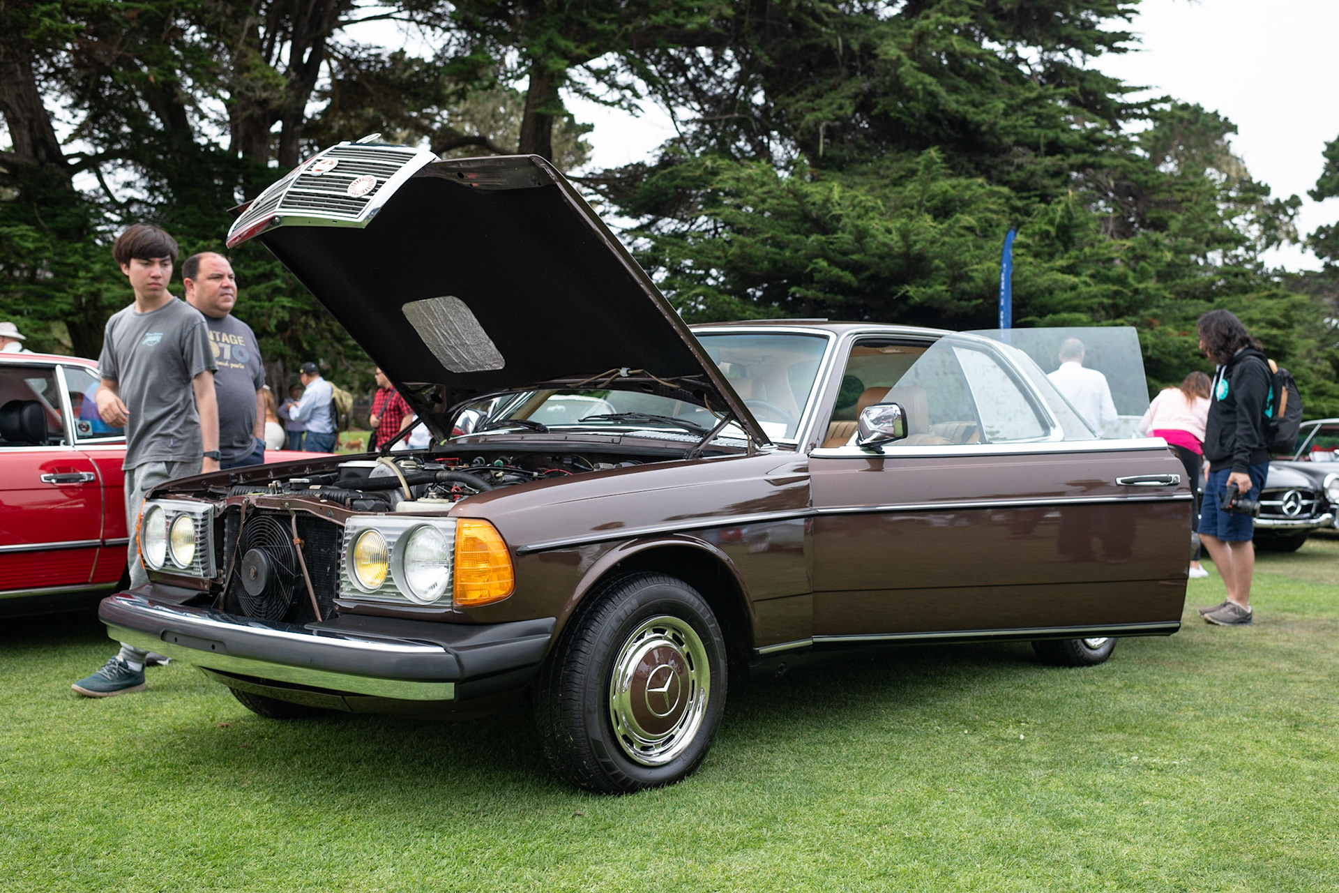 Mercedes-Benz 300CD