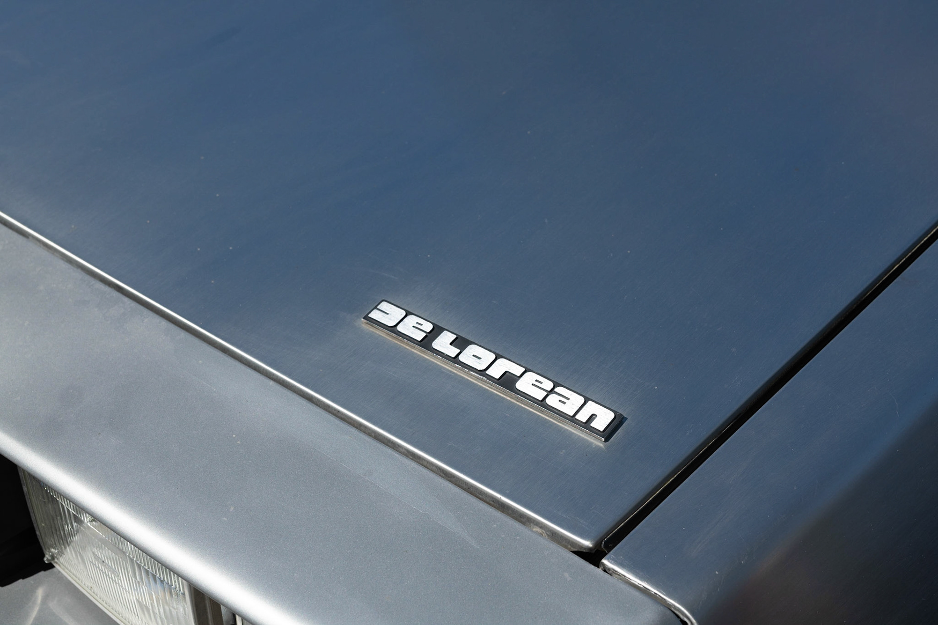 DMC DeLorean