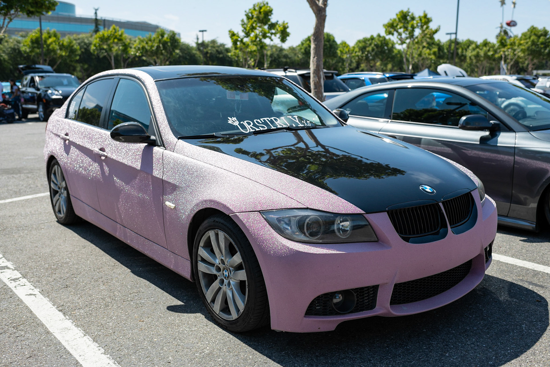 BMW 3-series E90 with sparkle wrap @e90_erica