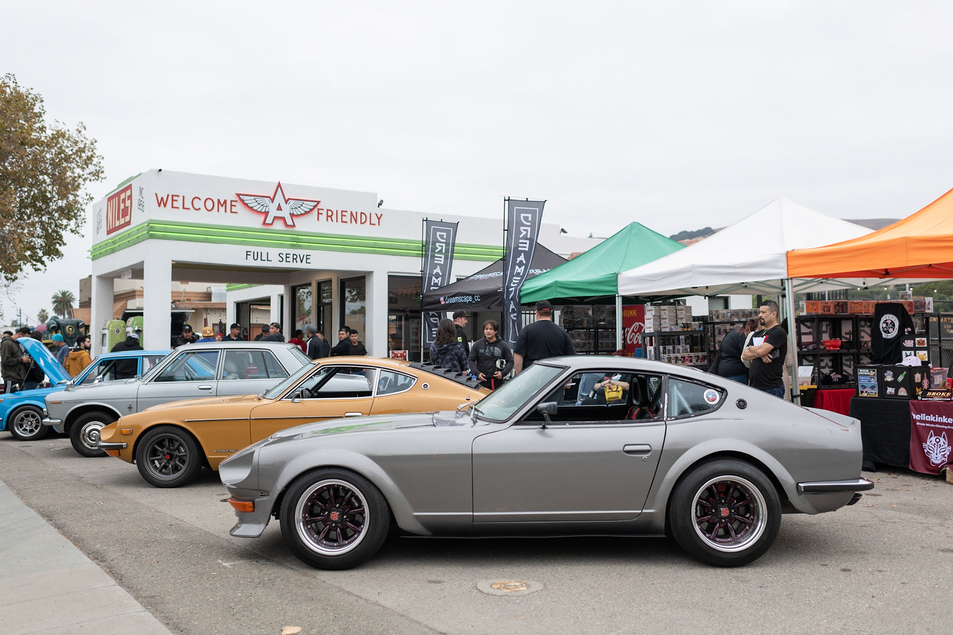 Nisan 240Z