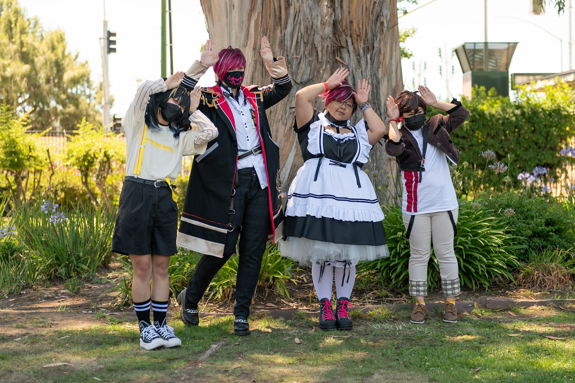 VTubers cosplayers at Anime Impulse