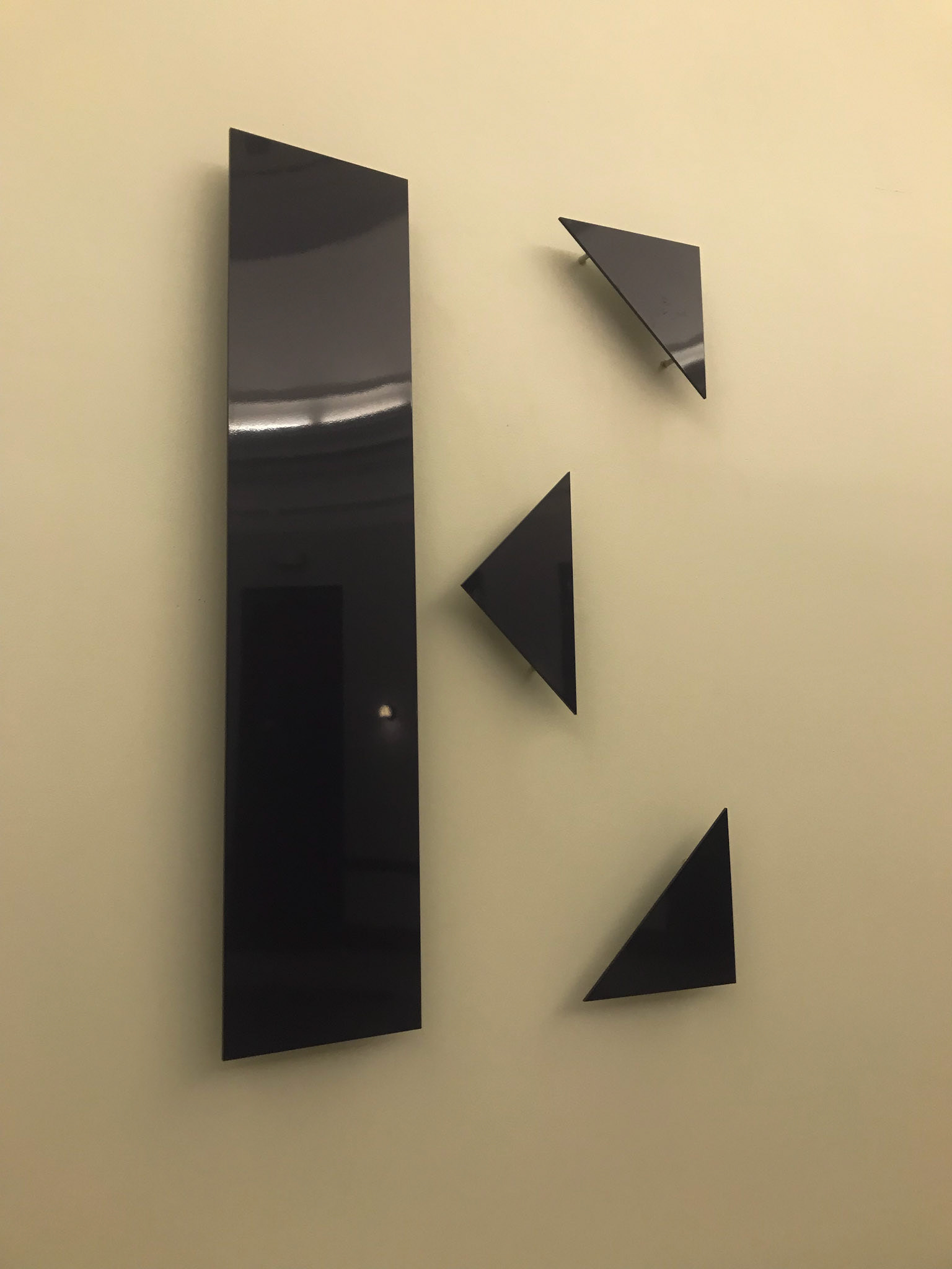 Circular room "E"
