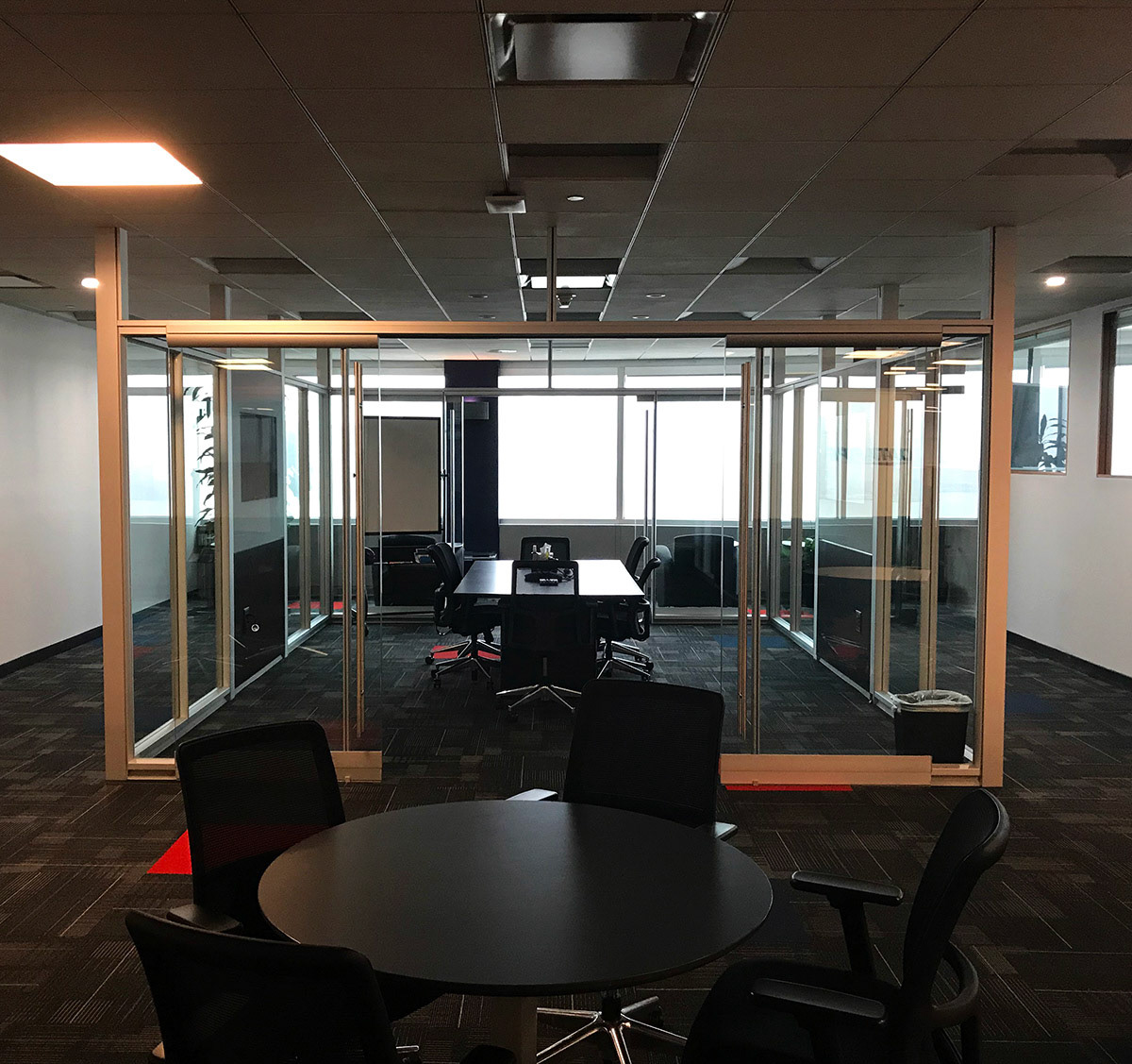Dirtt glass conference room